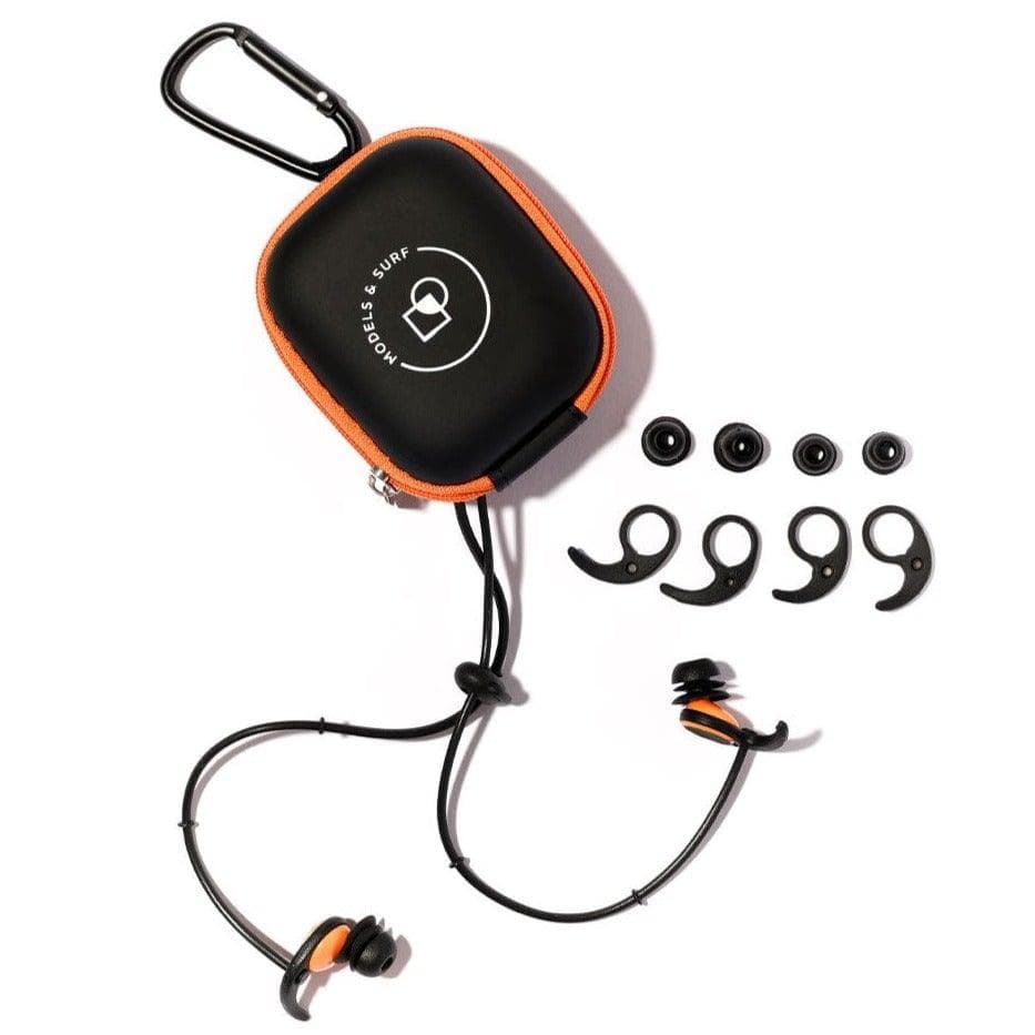 Models & Surf Surf Ear Plugs v3 - Black inclusions