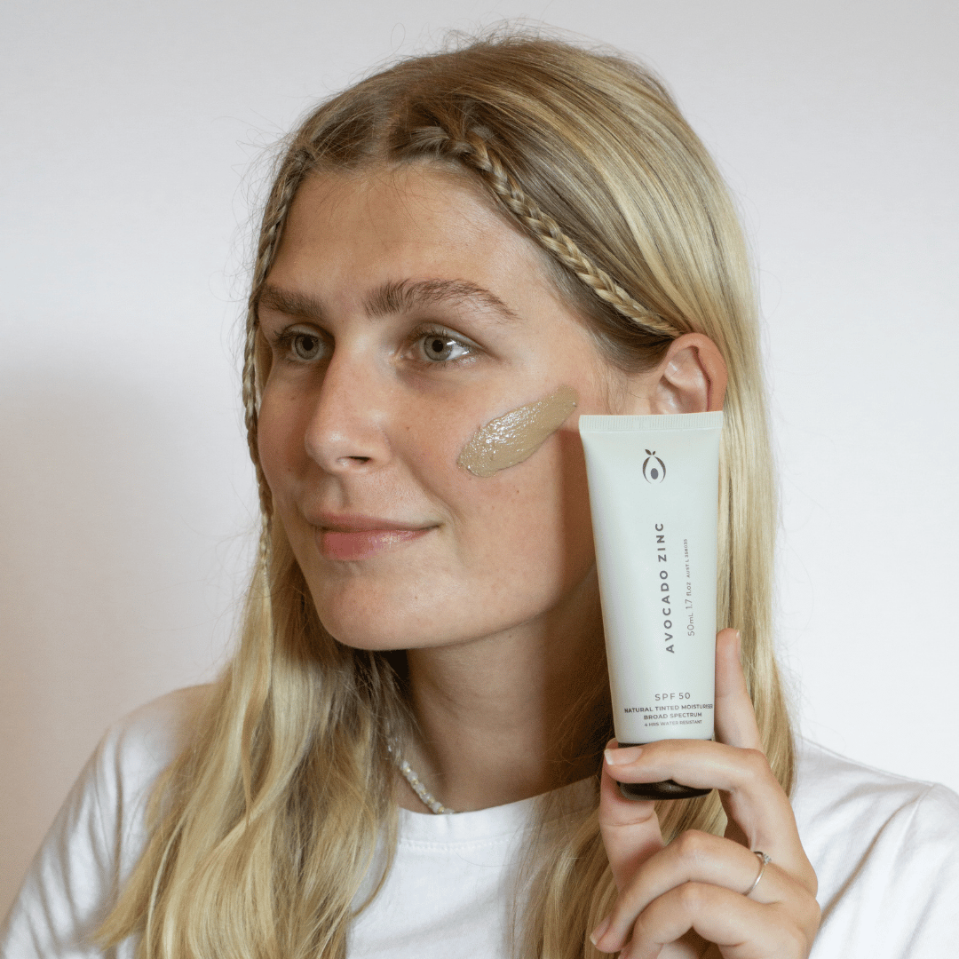 Avocado Zinc SPF 50 Natural Tinted Moisturiser - Medium/Dark color