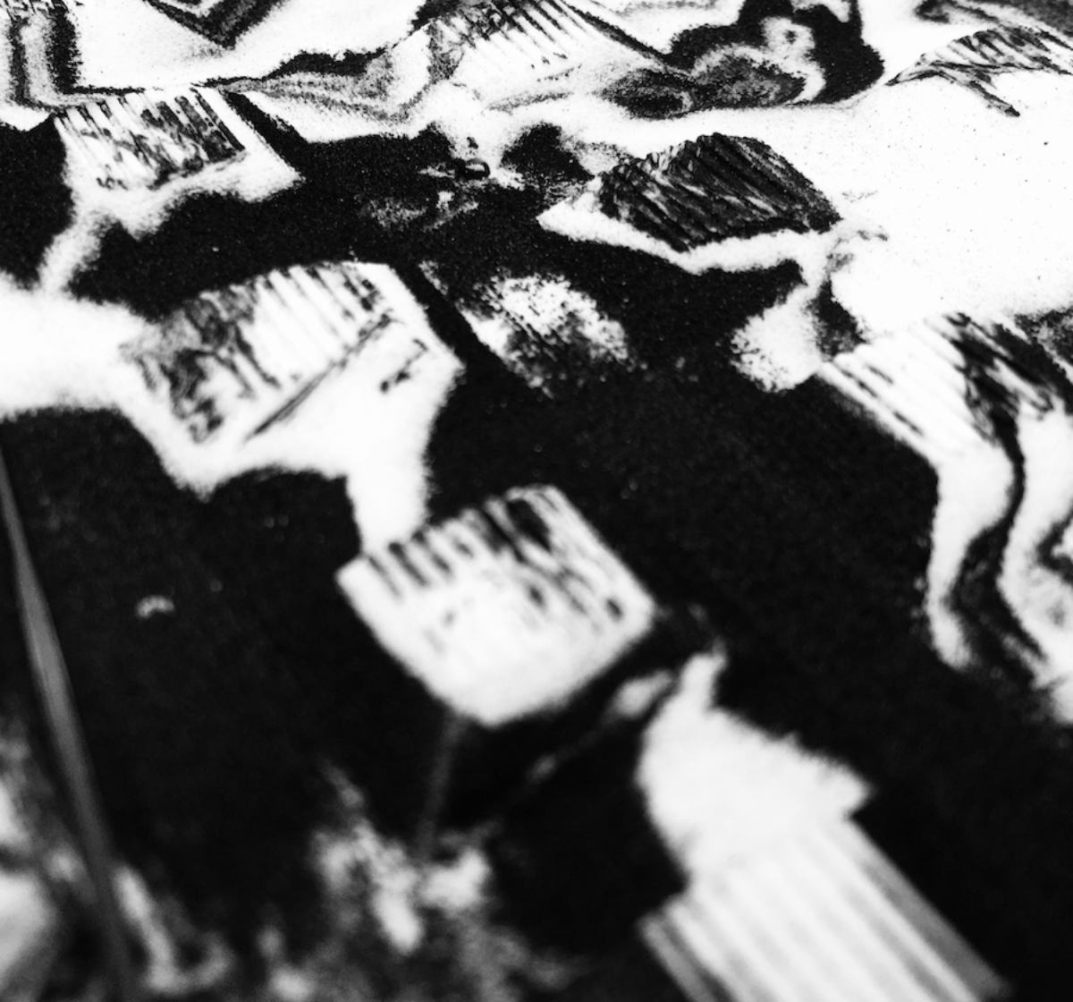Raido Surf White Void Traction pattern