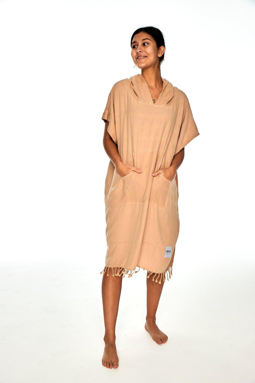 OZoola Surf Poncho - Sand on model front