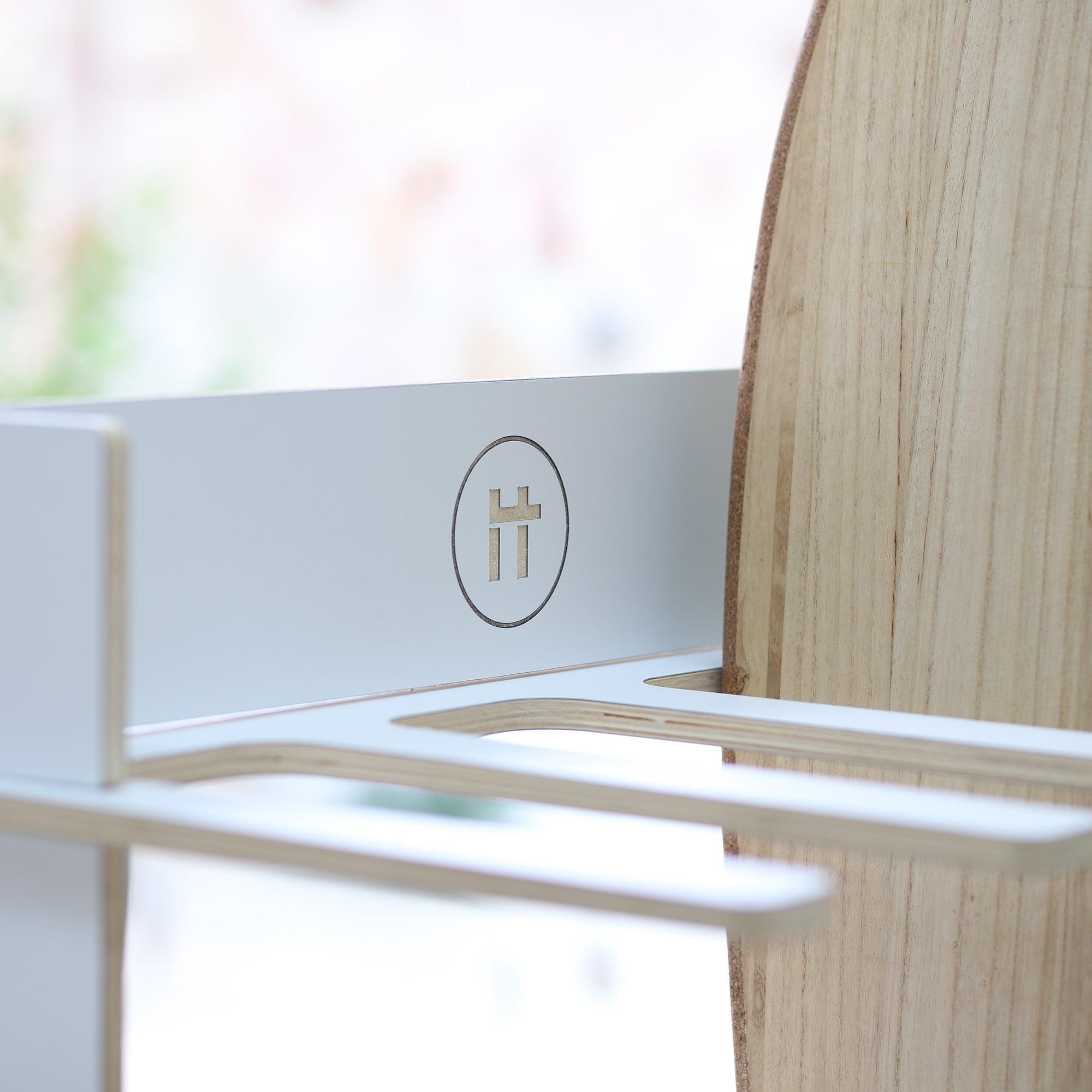 Q8 Freestanding Surfboard Rack - White