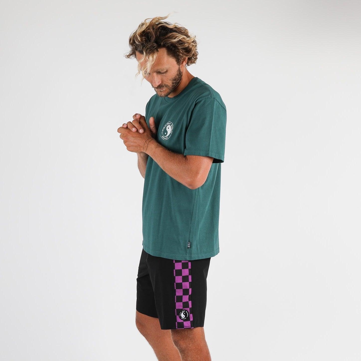 Off The Grid Trunk - Black/Grape