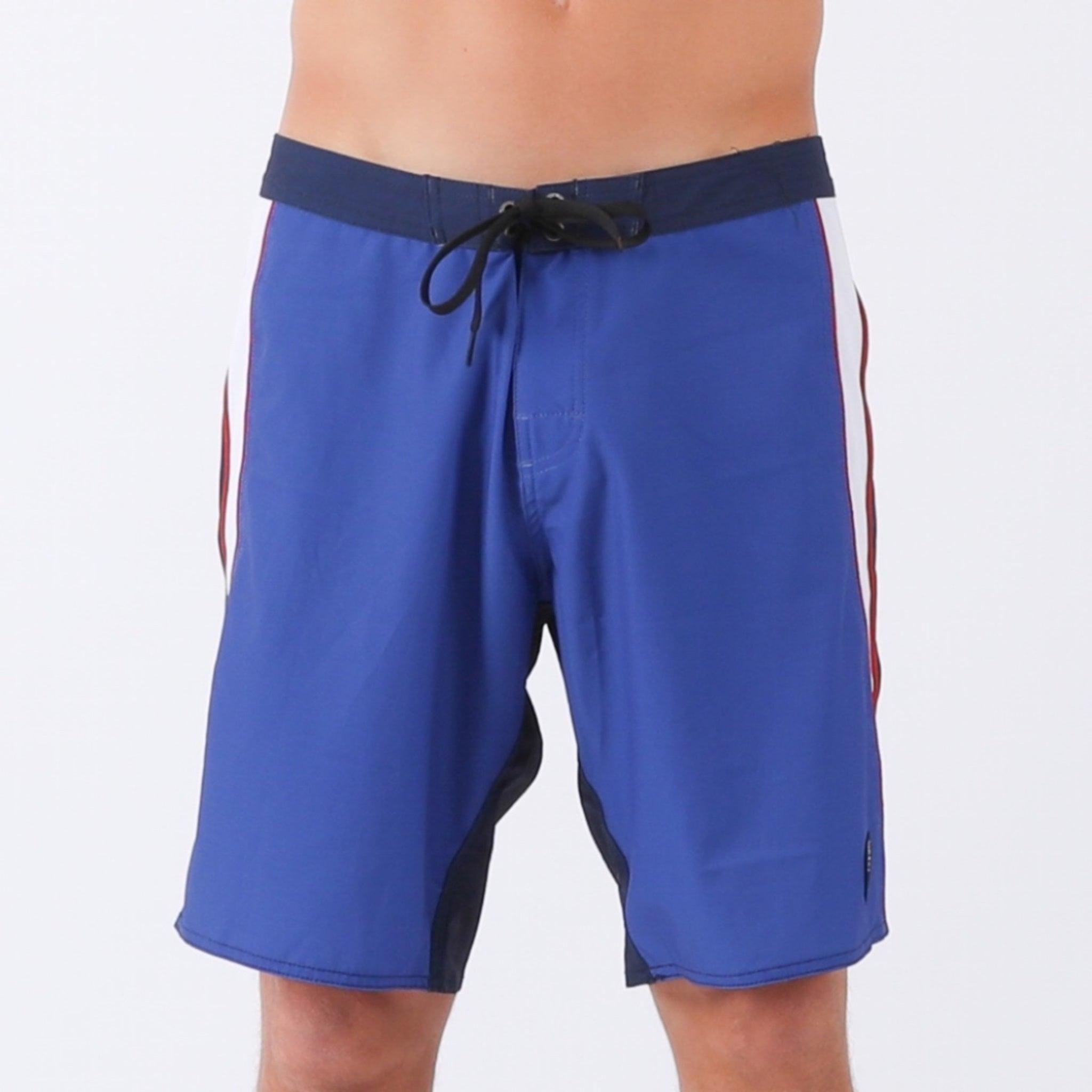 Back view of Layback Trunk