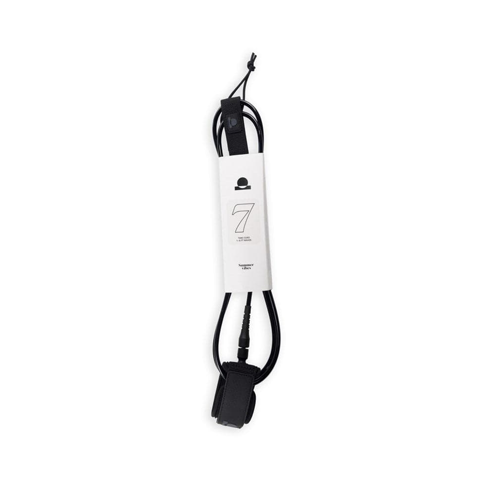Leash with packaging