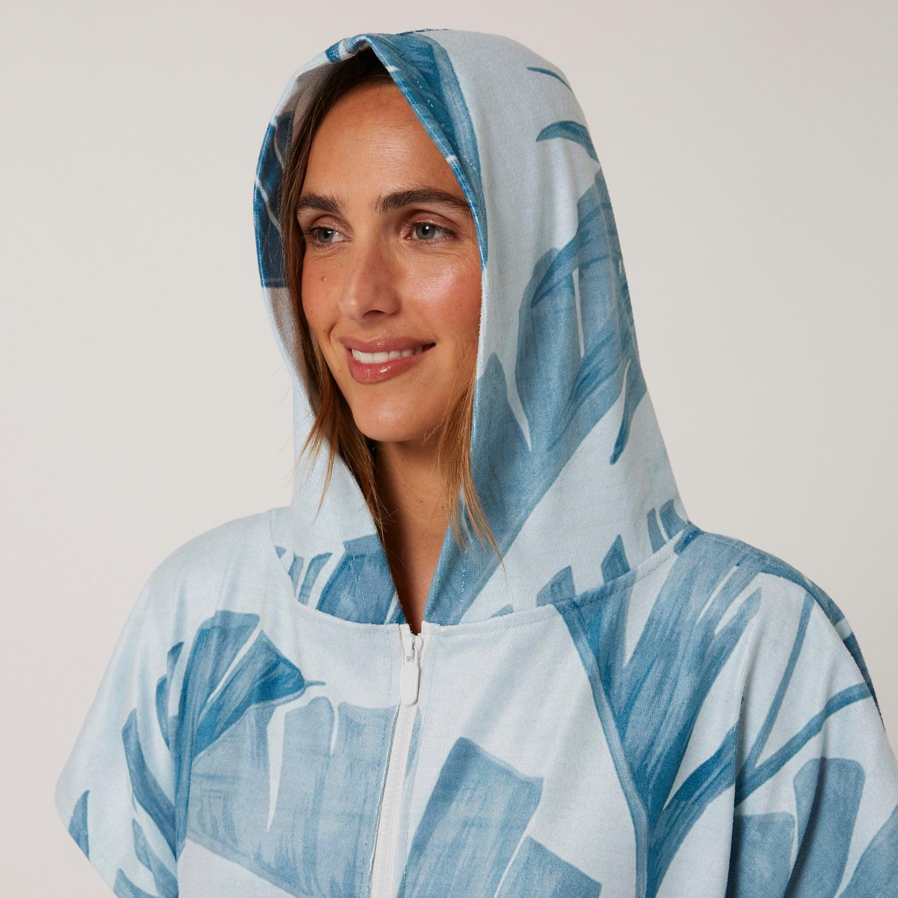 Palm Zip Hooded Poncho