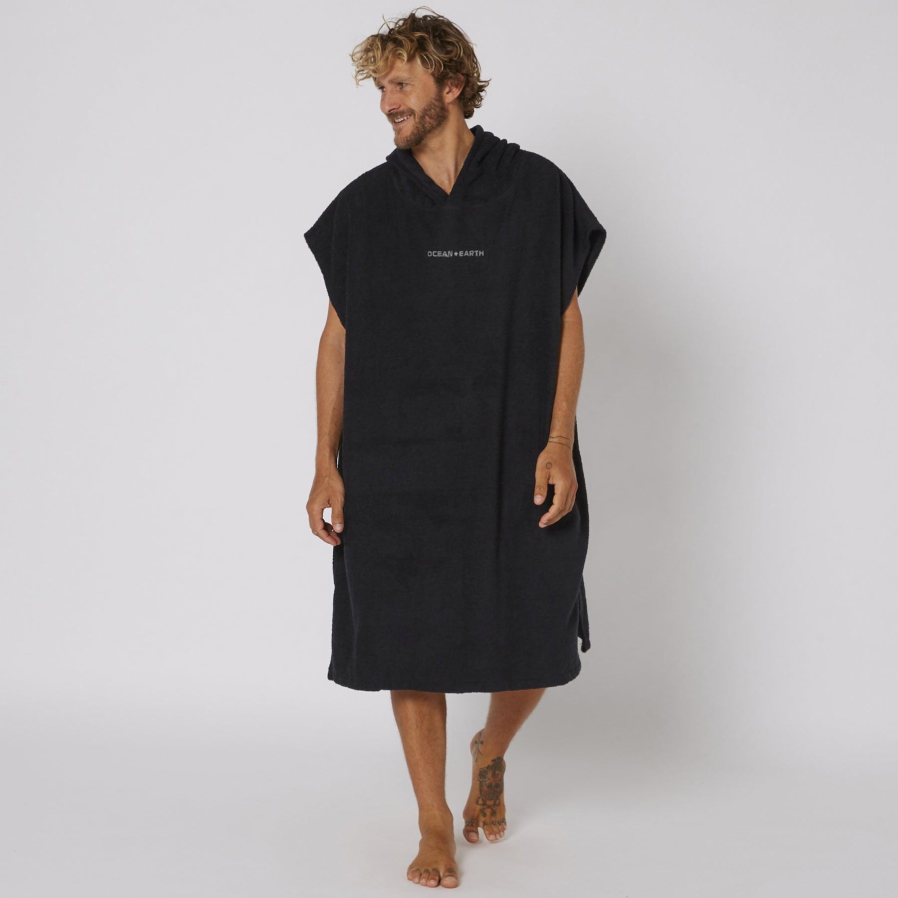 Poncho flat lay