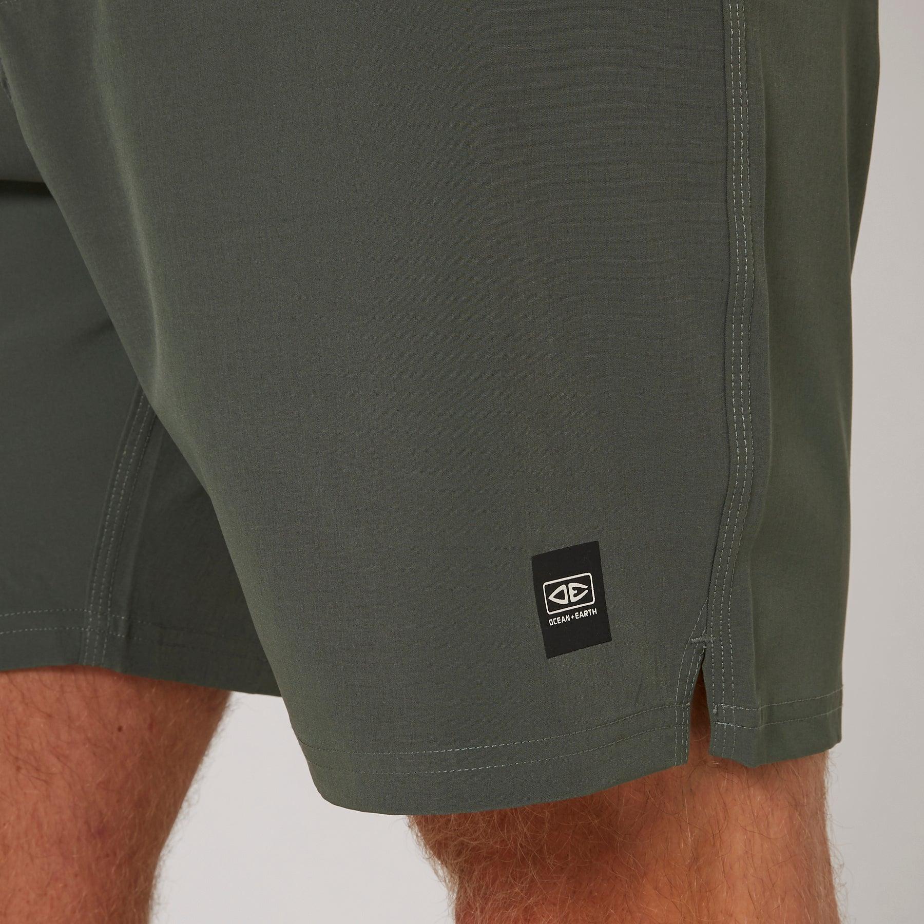 Logo detail Olive shorts