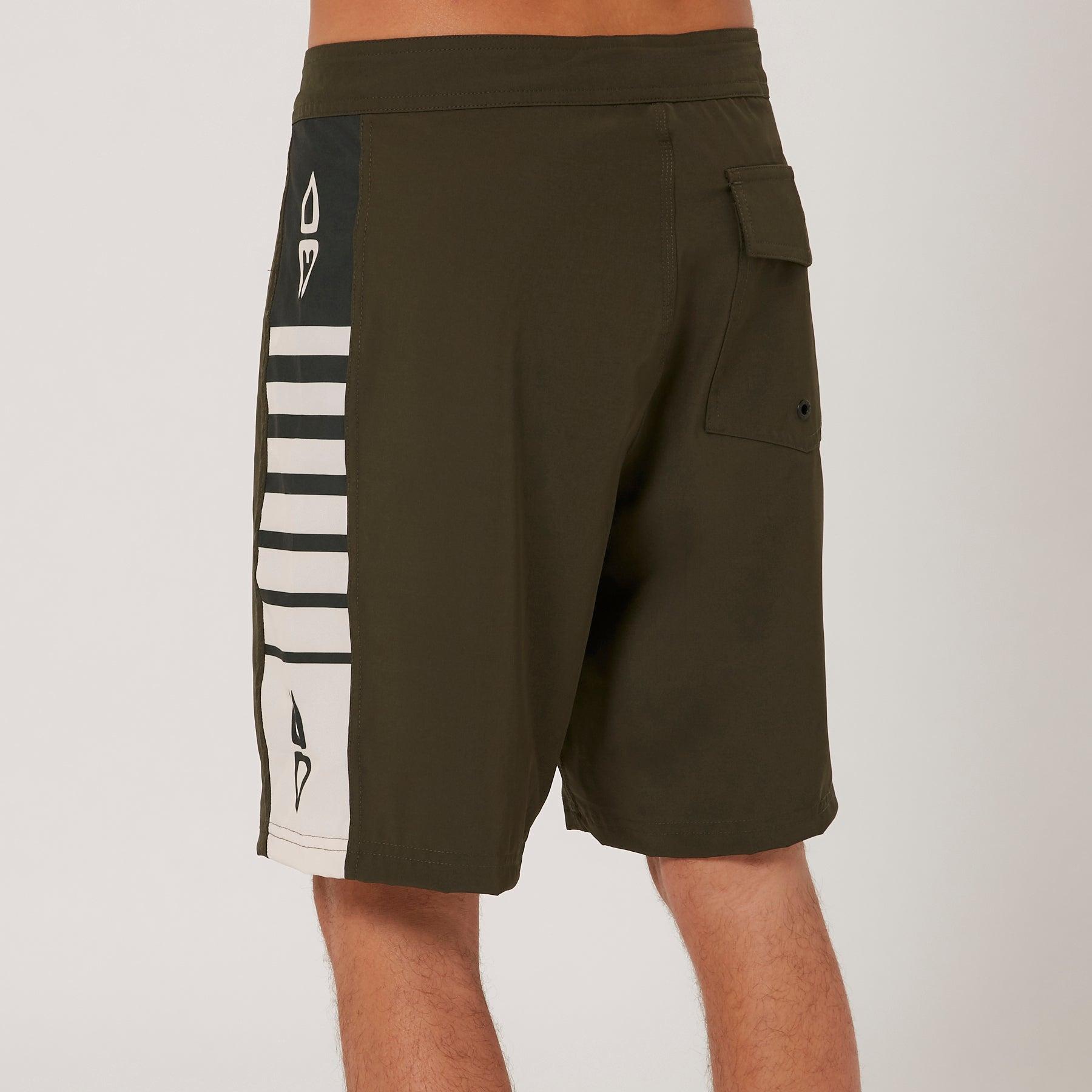 Infinite 19" Boardshort