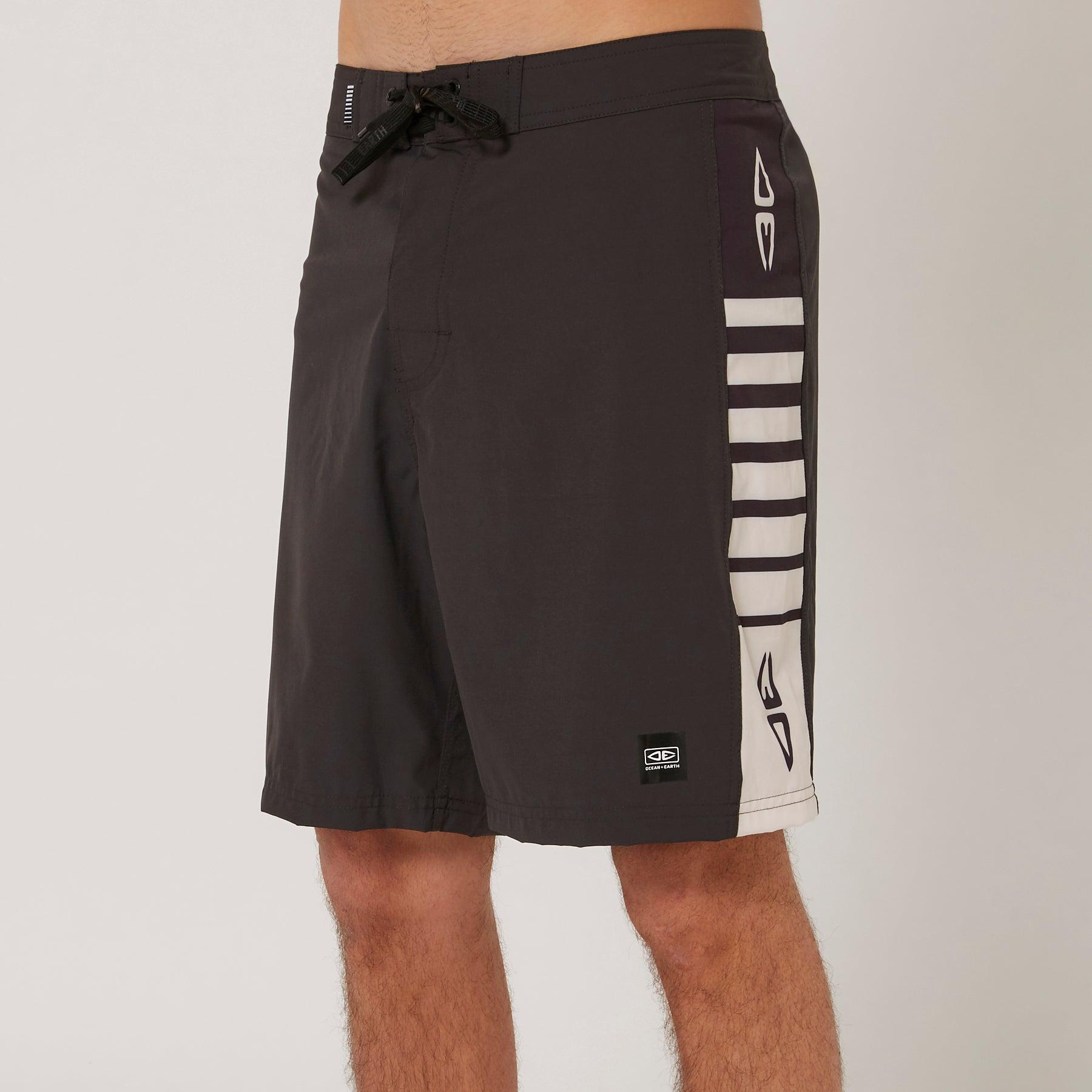 Infinite 19" Boardshort