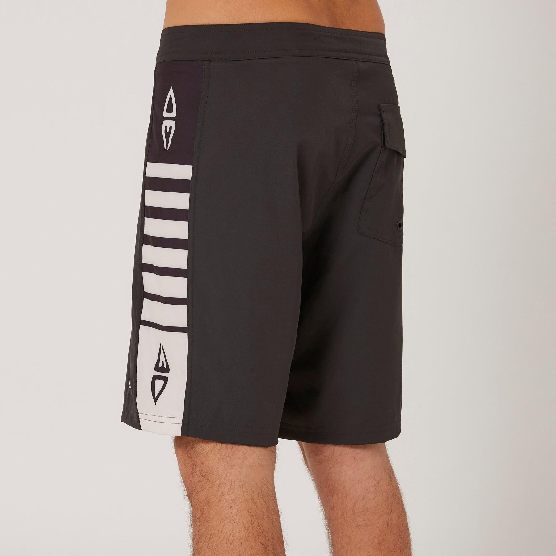 Infinite 19" Boardshort