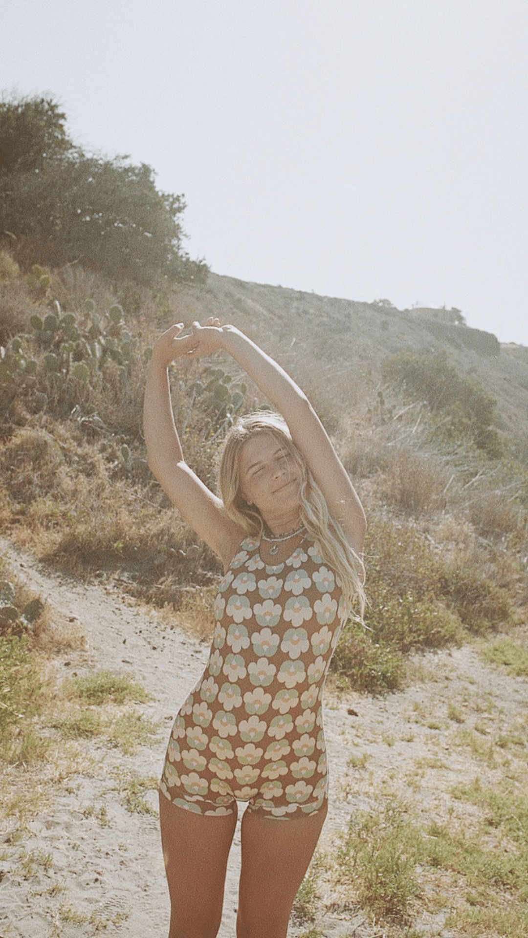 Outdoor lifestyle in Lola Posy