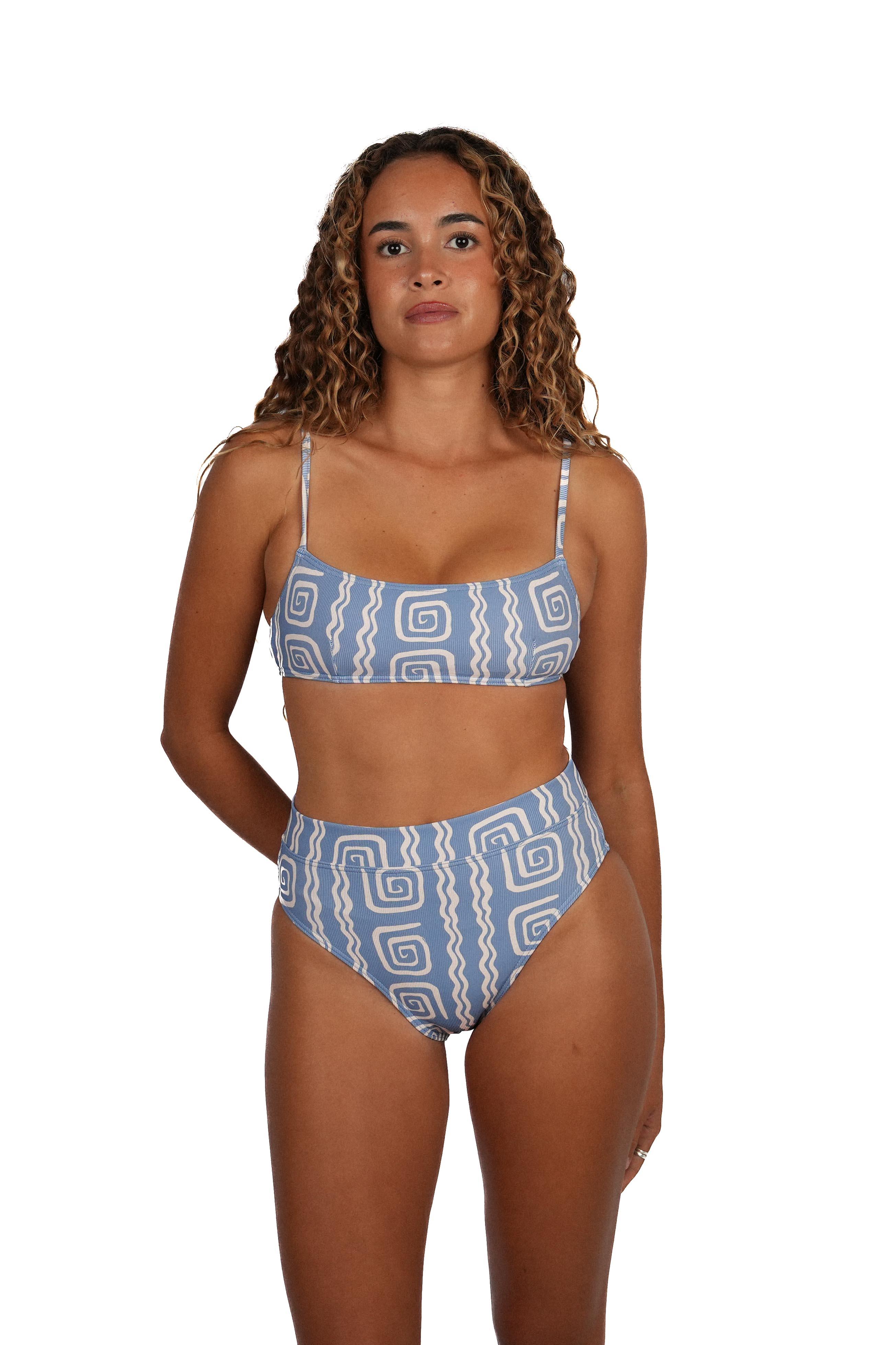 Front view Ottie Bottom