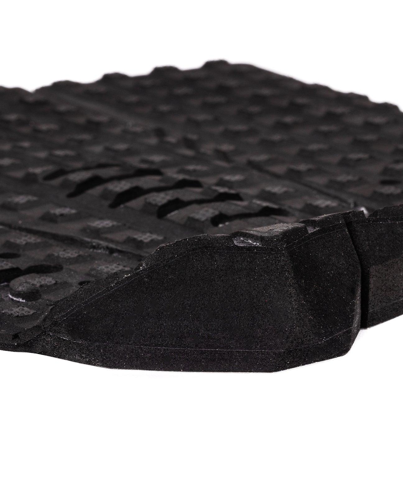 Close-up of traction pattern
