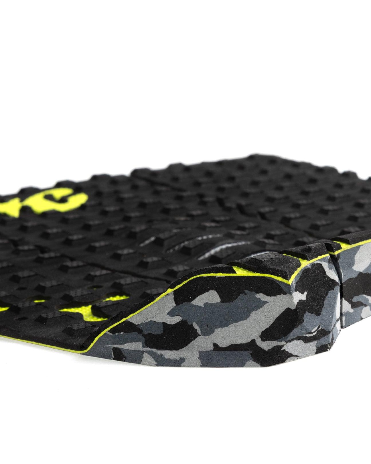 Side view of traction pad