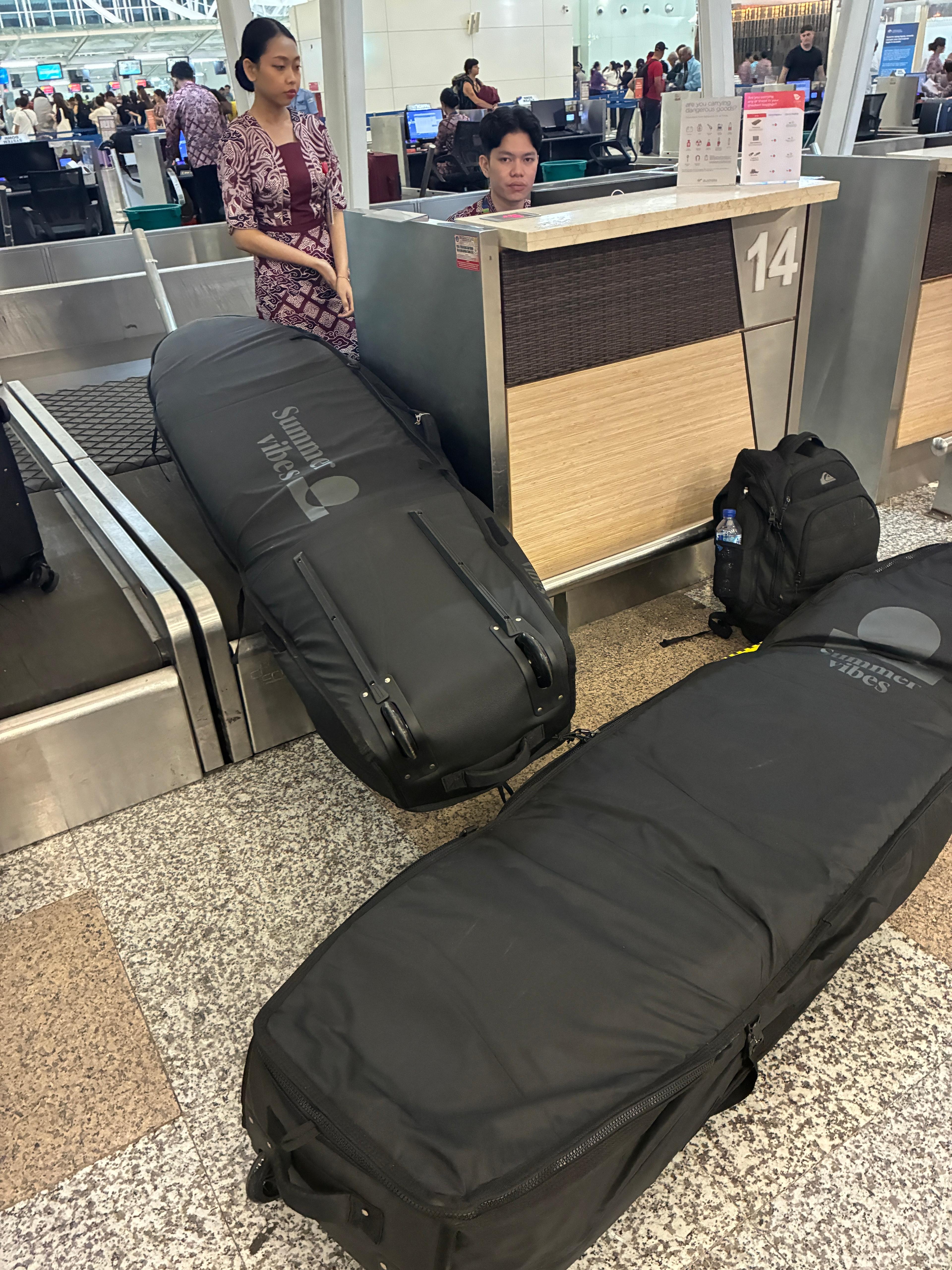Summer vibes Premium Wheely Travel Cover 3-4 Surfboard Boardbag