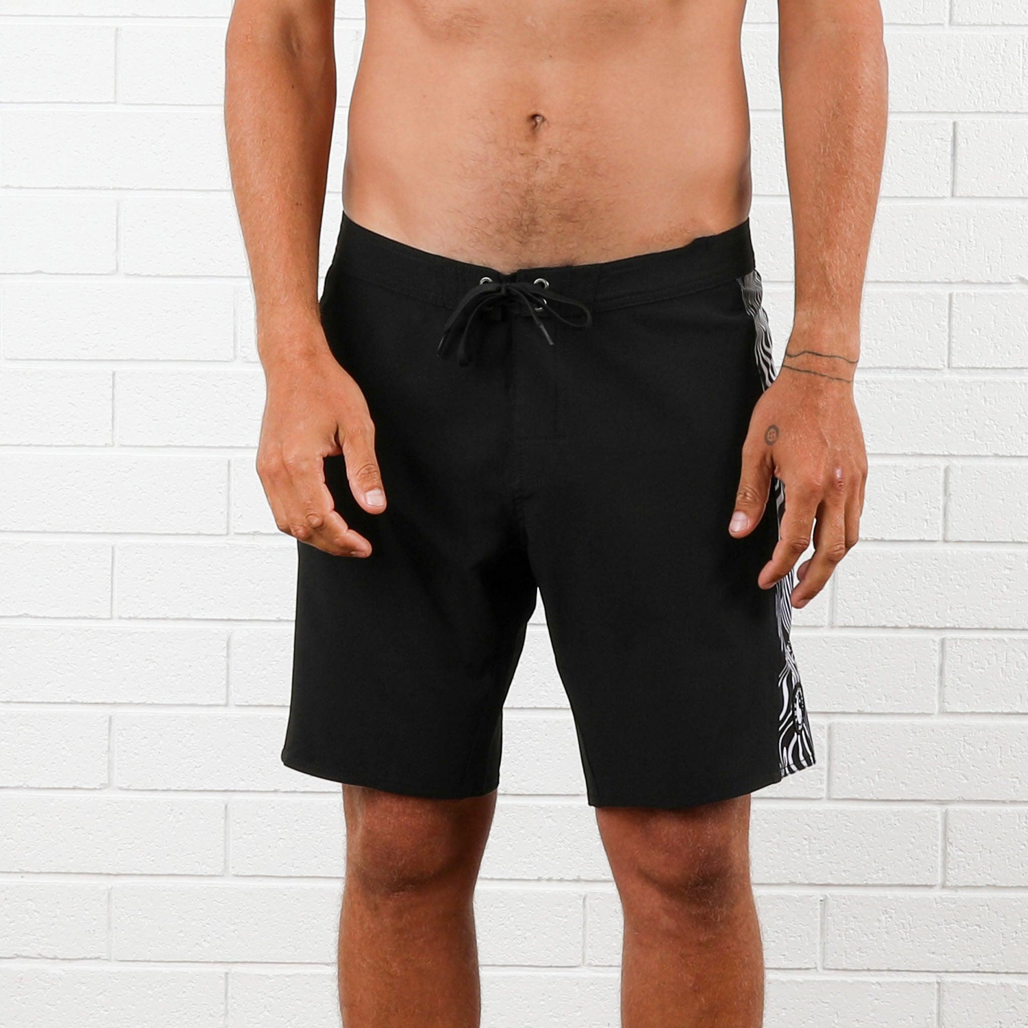 Warped Trunk - Black