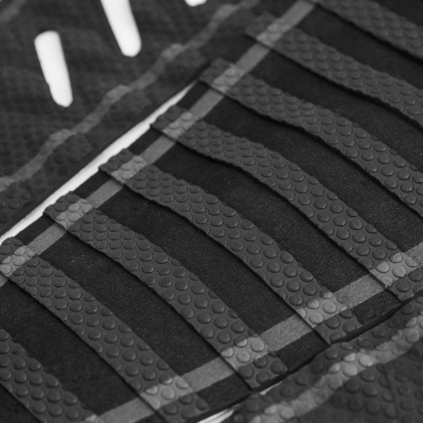 Ocean & Earth | Kanoa Igarashi Lite Trac | Black