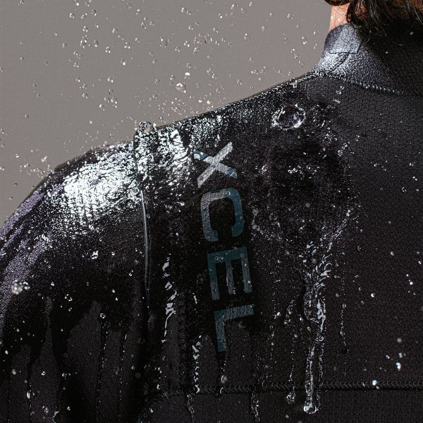 Wetsuit shoulder detail