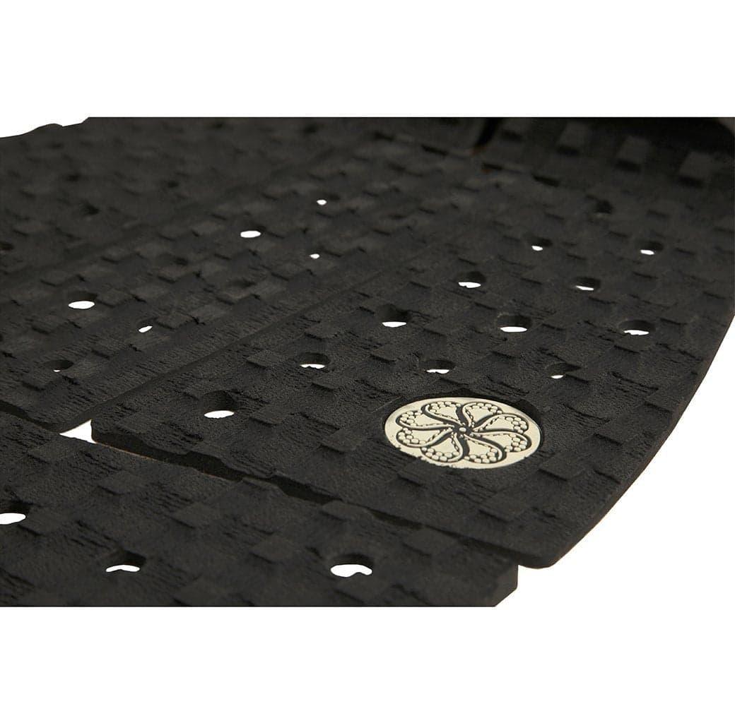 IAN CRANE -BLACK logo