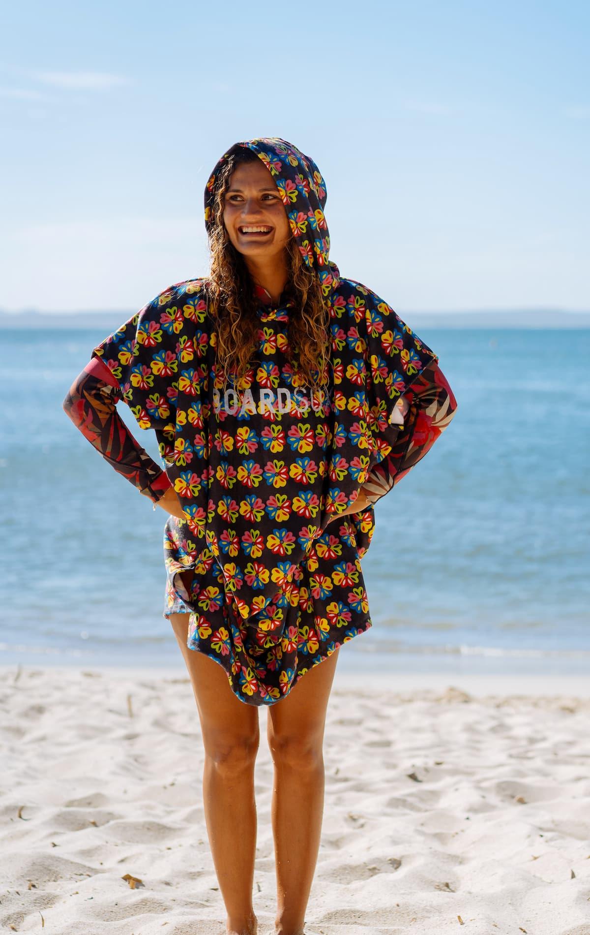 Boardsox Ozzie Alien Love Changing Poncho on model