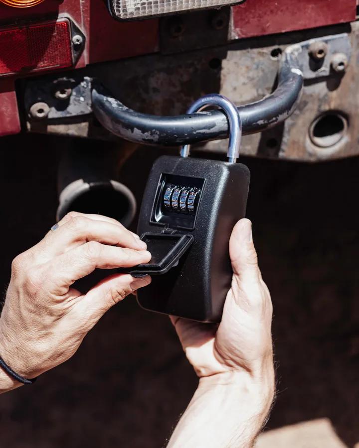 Car Key Safe - Black