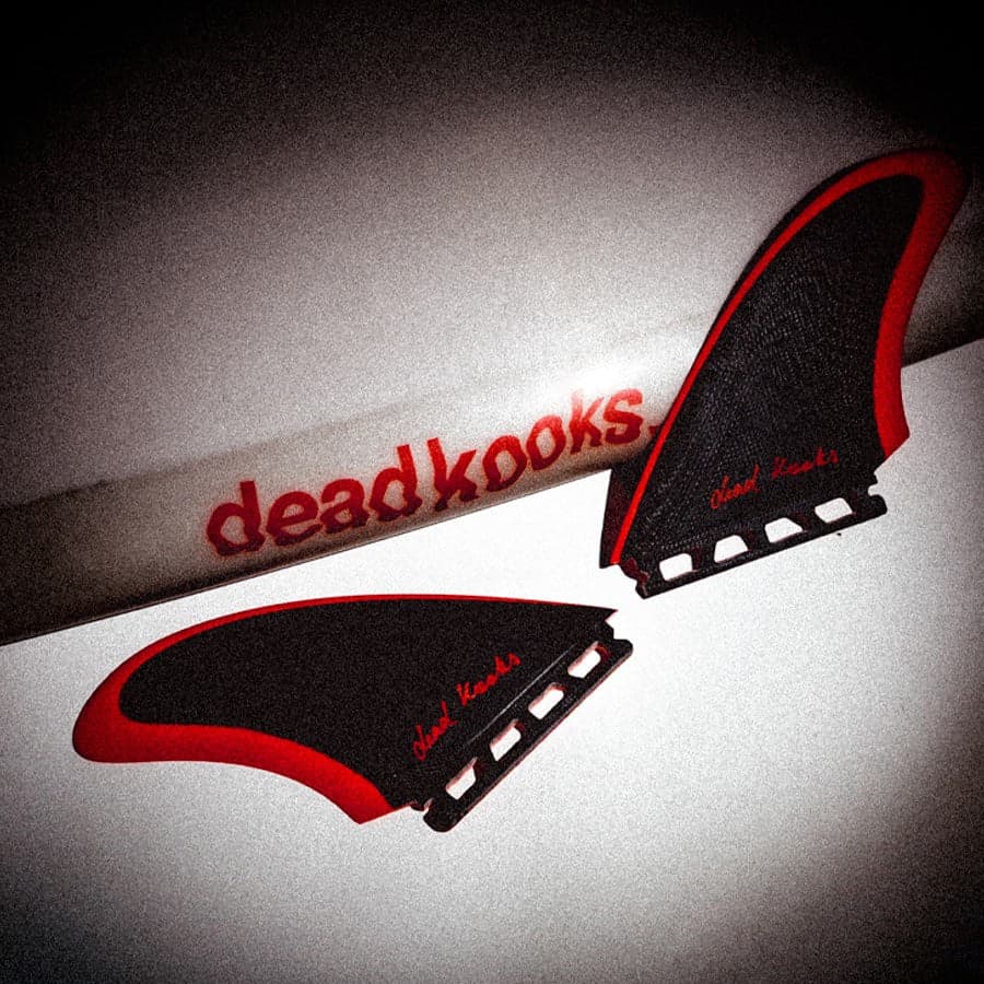 Bravosurf | DEFLOW DEADKOOKS UTOPIA | Black/Red