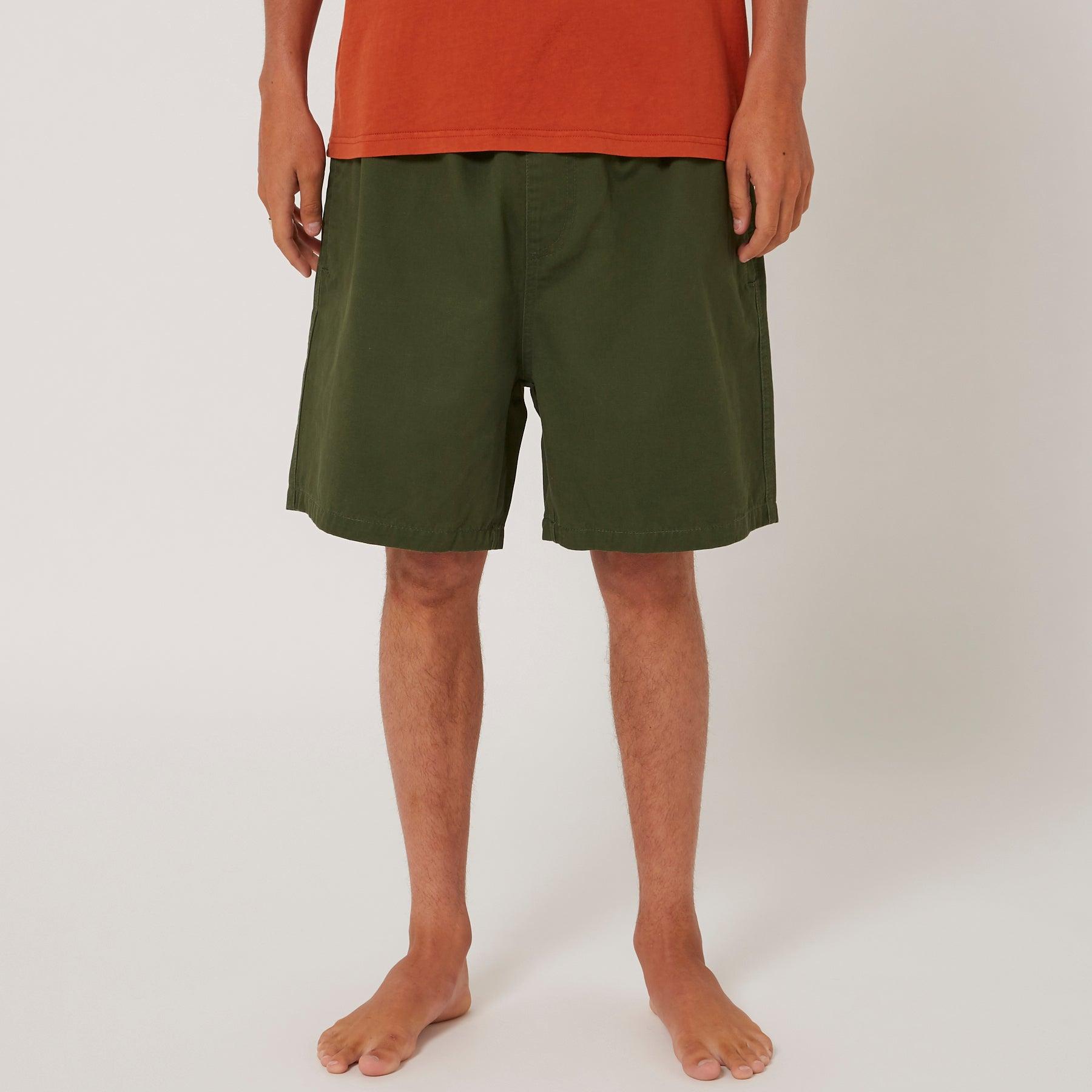 Essential 18" Walkshort
