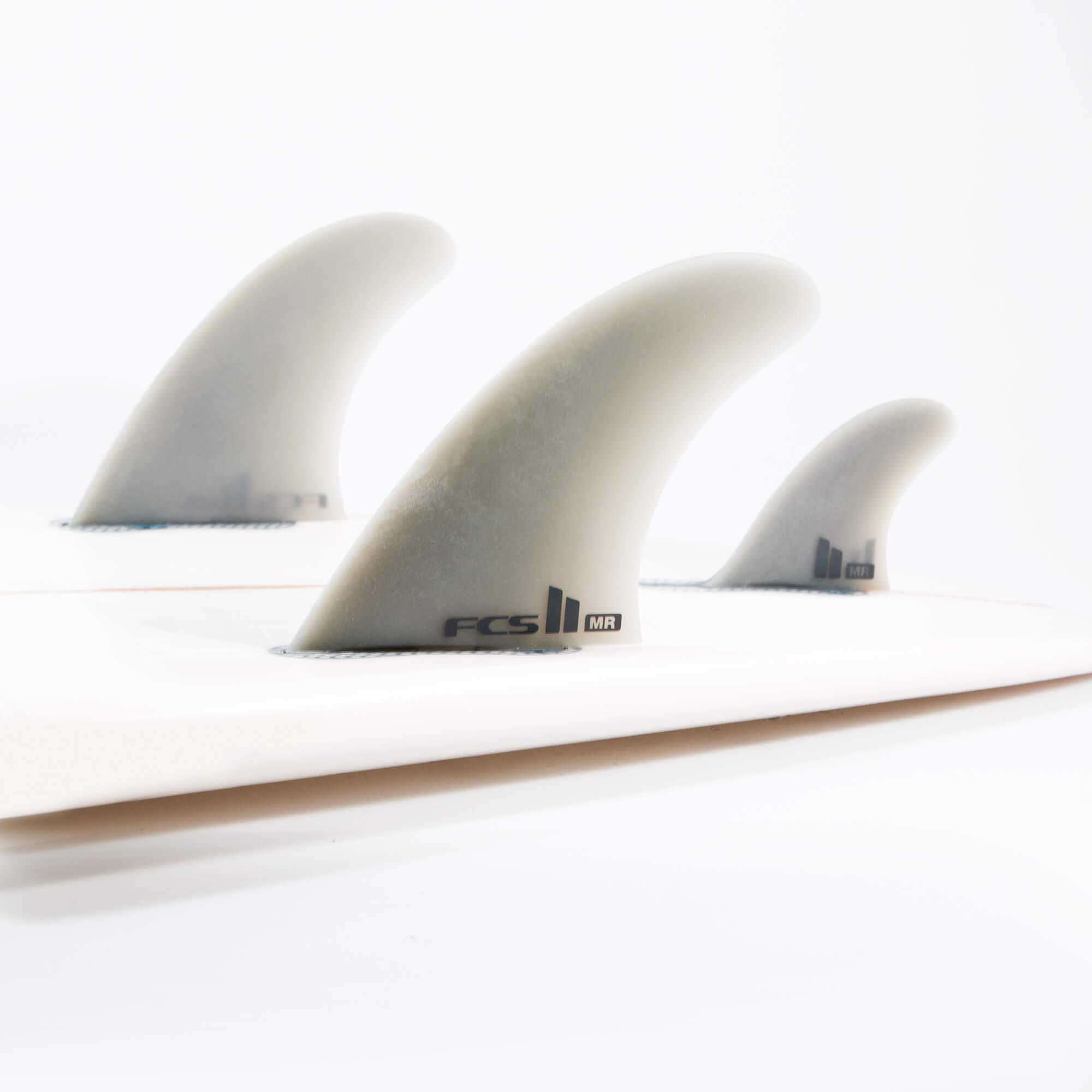 FCS II Mark Richards Neo Glass Twin + Stabiliser Fins 1