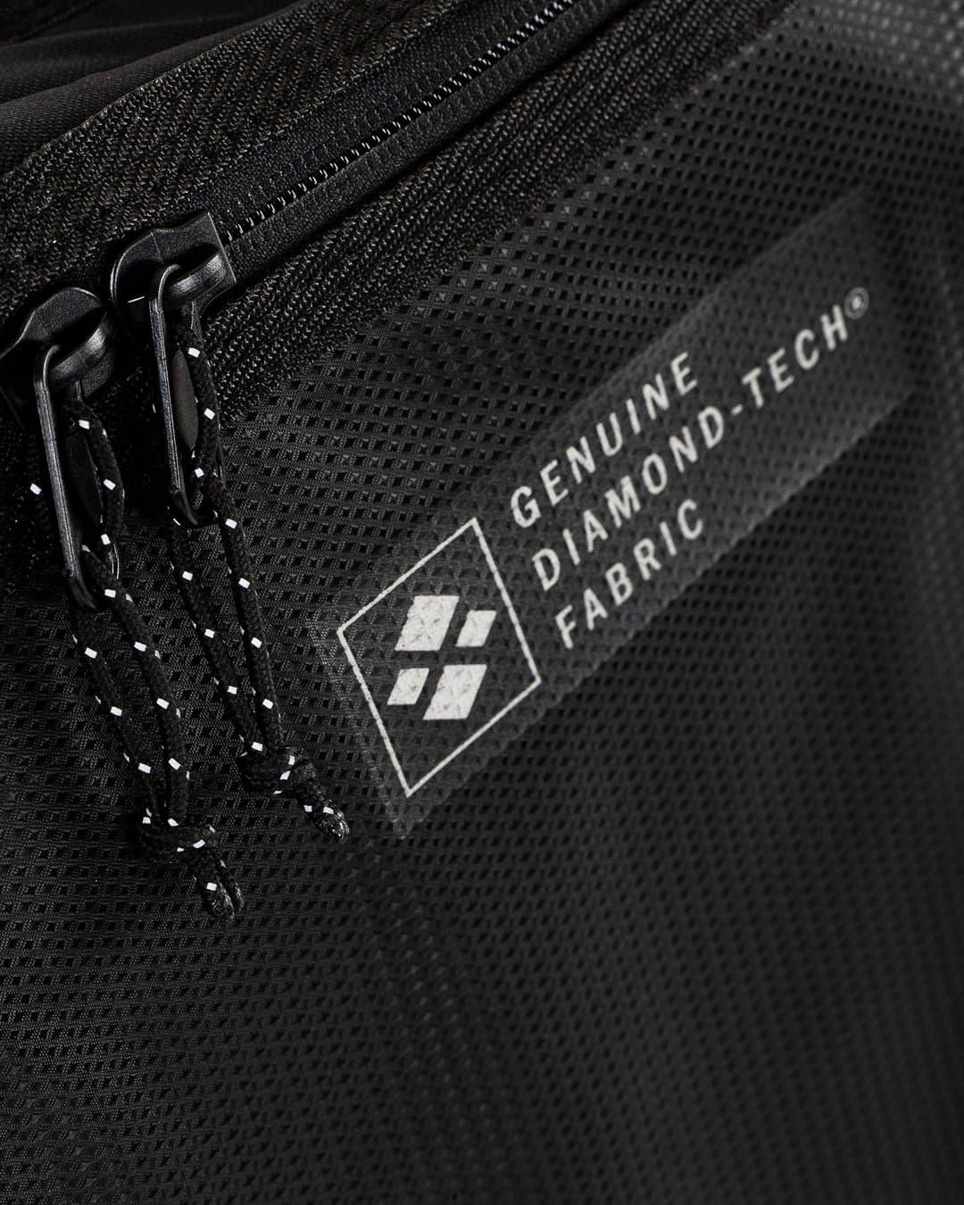 FISH TRAVEL DT2.0 - BLACK zip