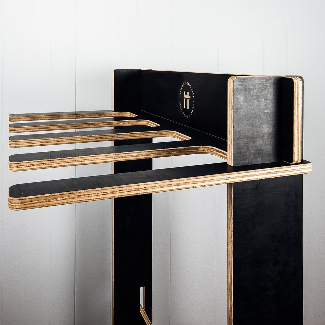 Formatt Q8 Freestanding Surfboard Rack Black