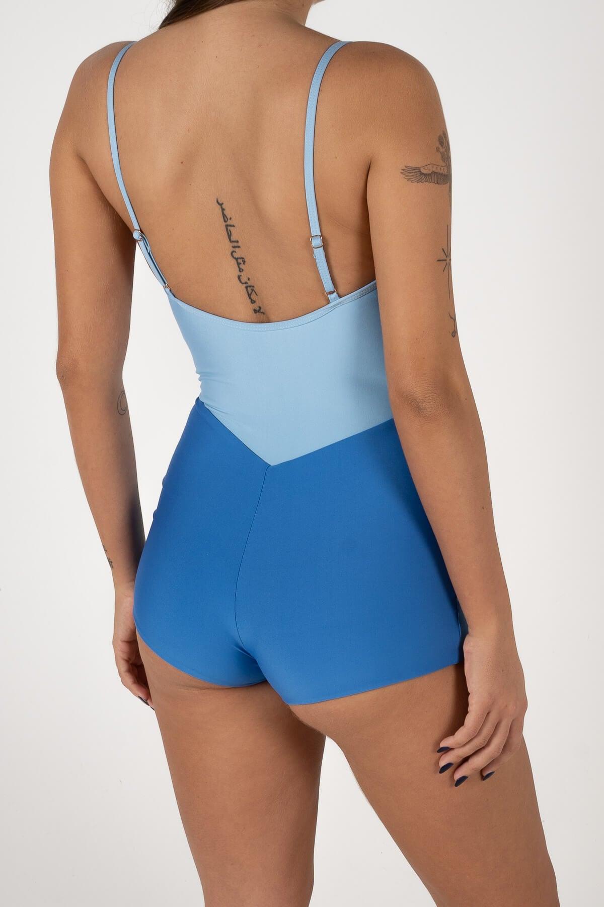Beach pose surf suit