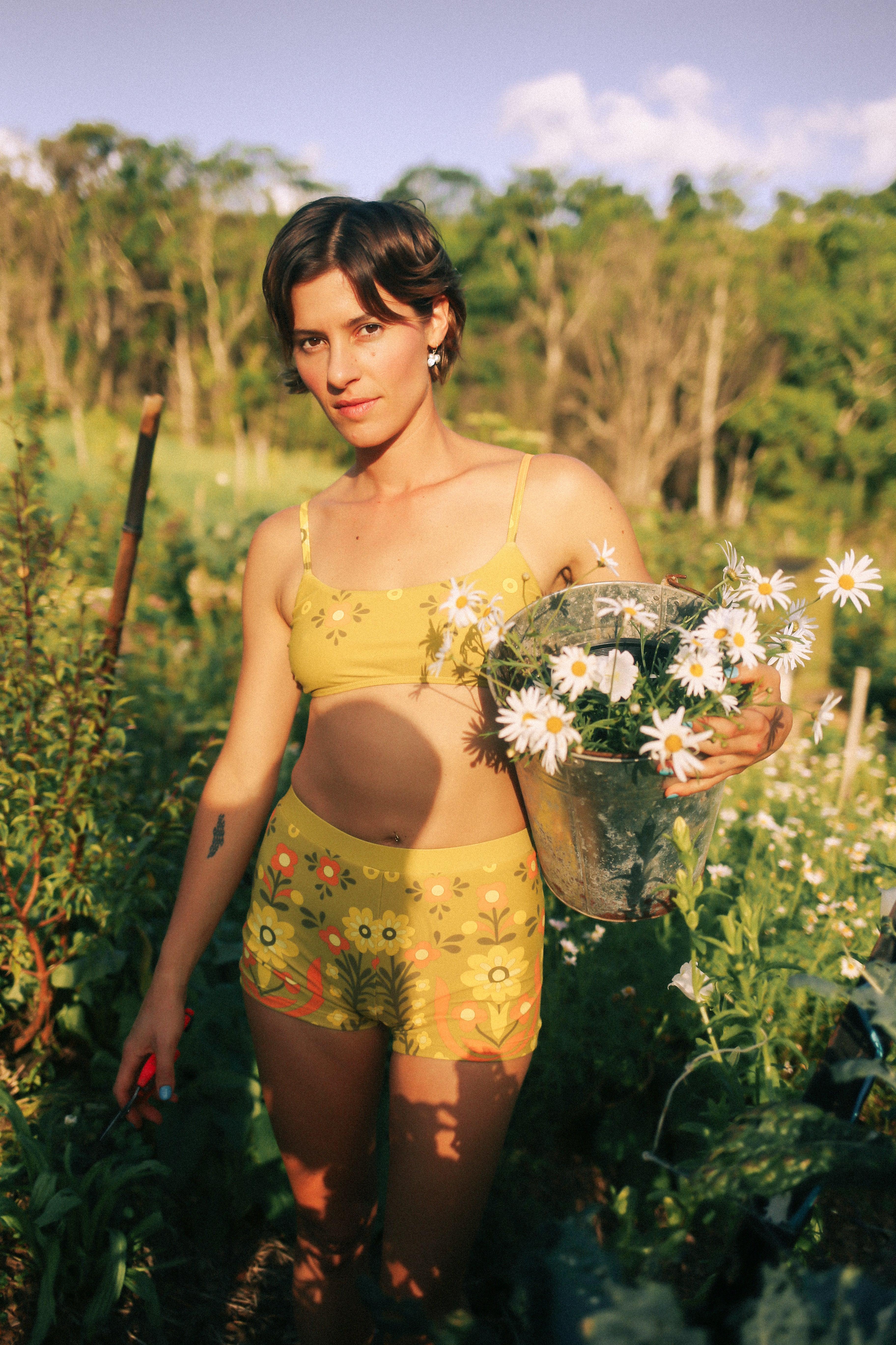 Bikini top lifestyle garden