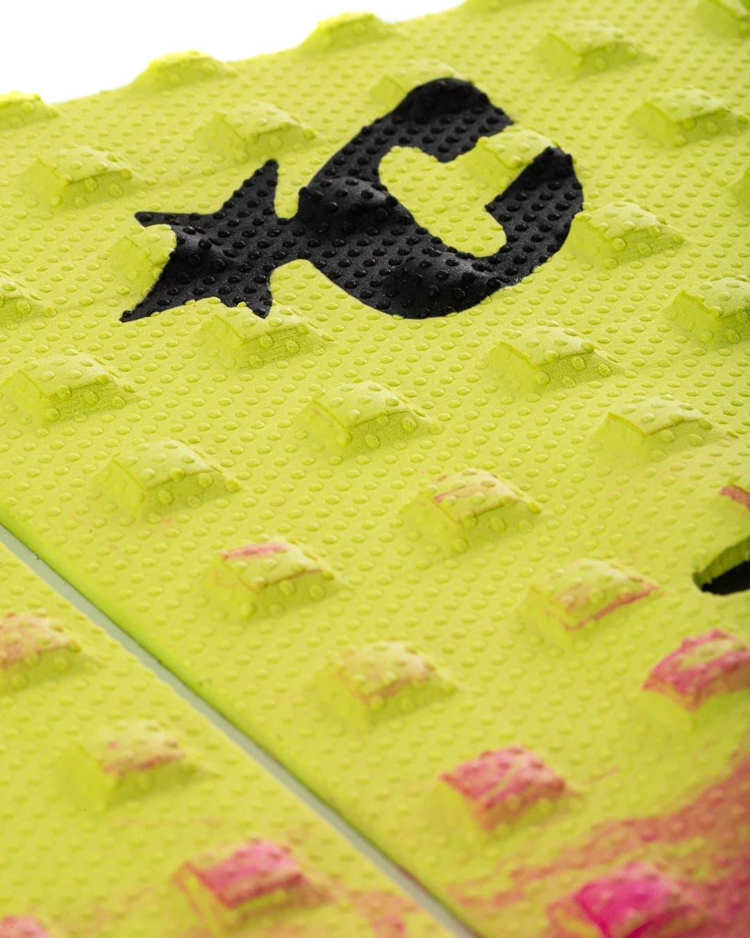 Mick Eugene Fanning Lite Tail Pad - Pink Fade Lime Black 2