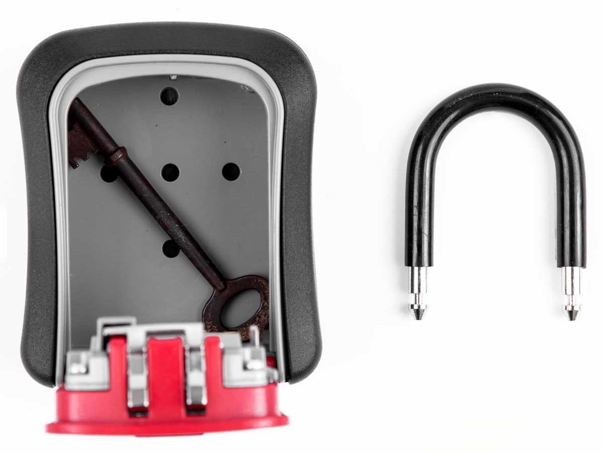 Models & Surf Surf padLock Red back