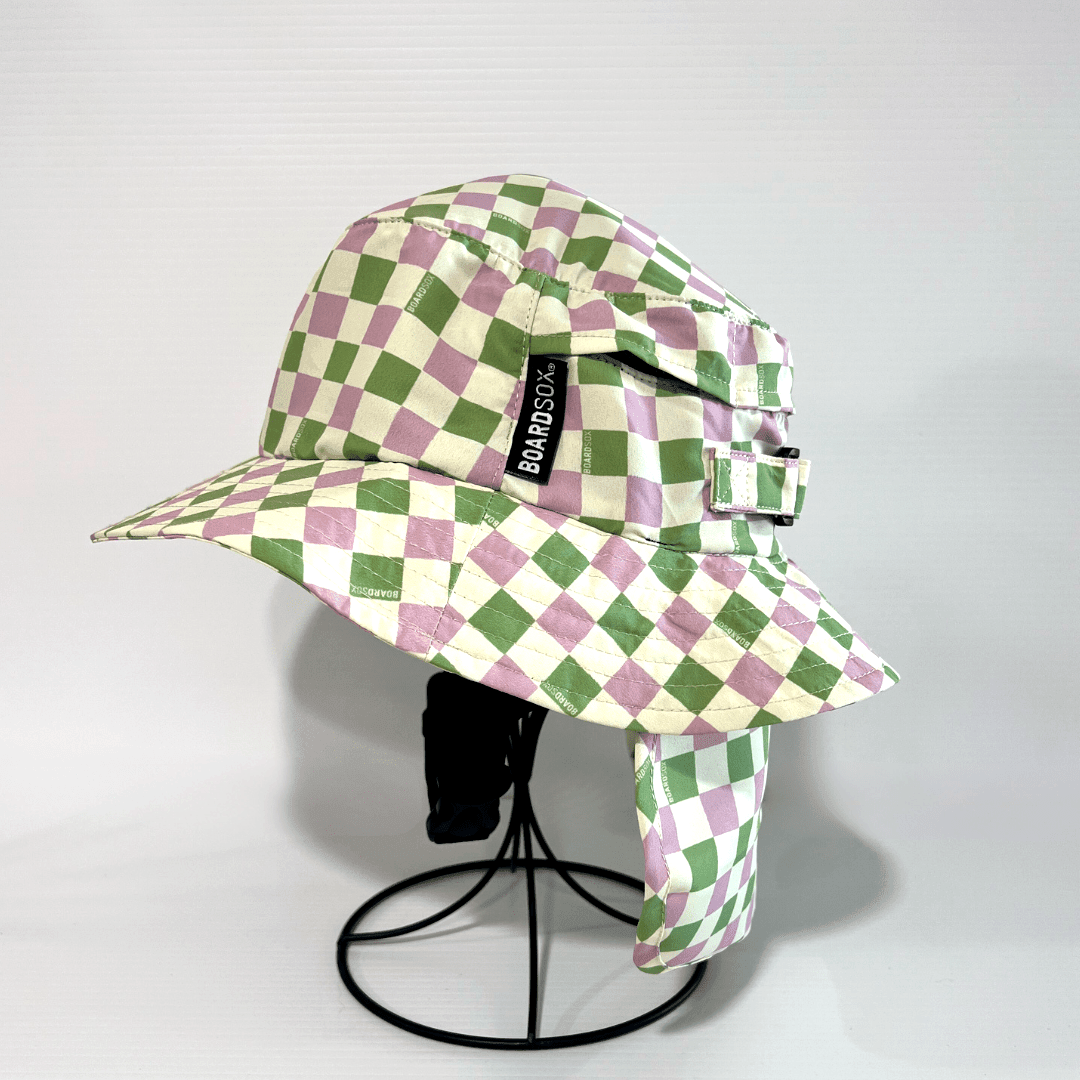 Side view with brand tag