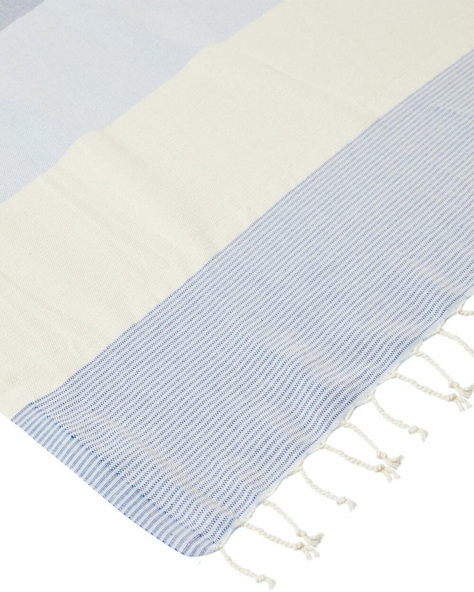 Johnny Turkish Towel - Blue hanged