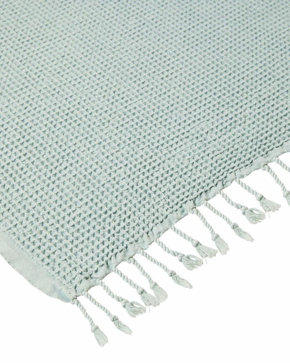 OZoola Waffle Beach Towel - Mint tassel hem