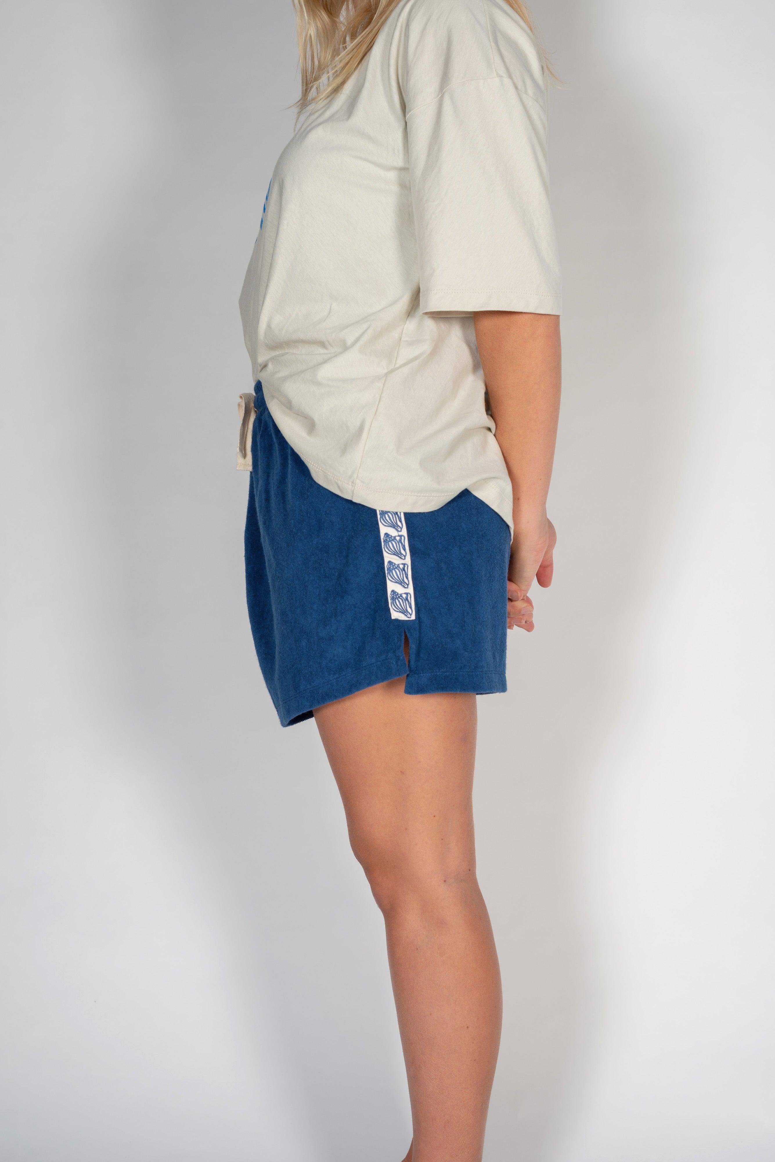 Side view of Sailor Shorts