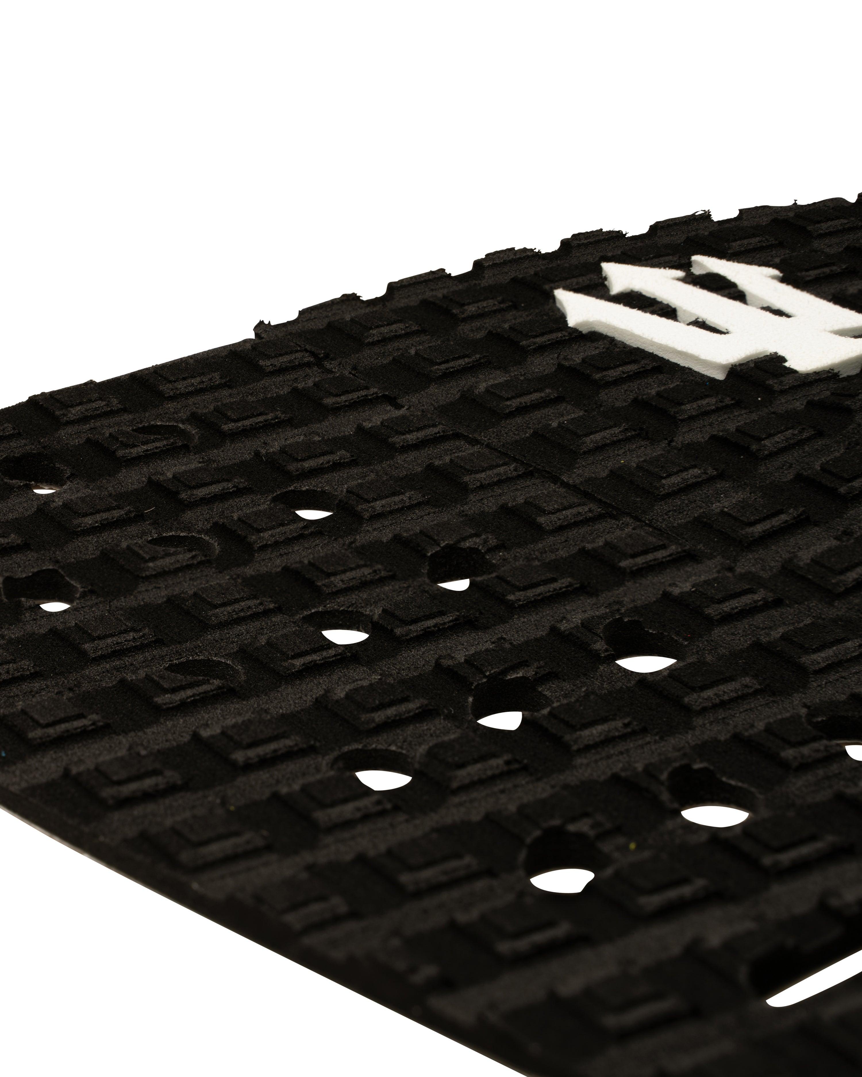 Black pad close-up