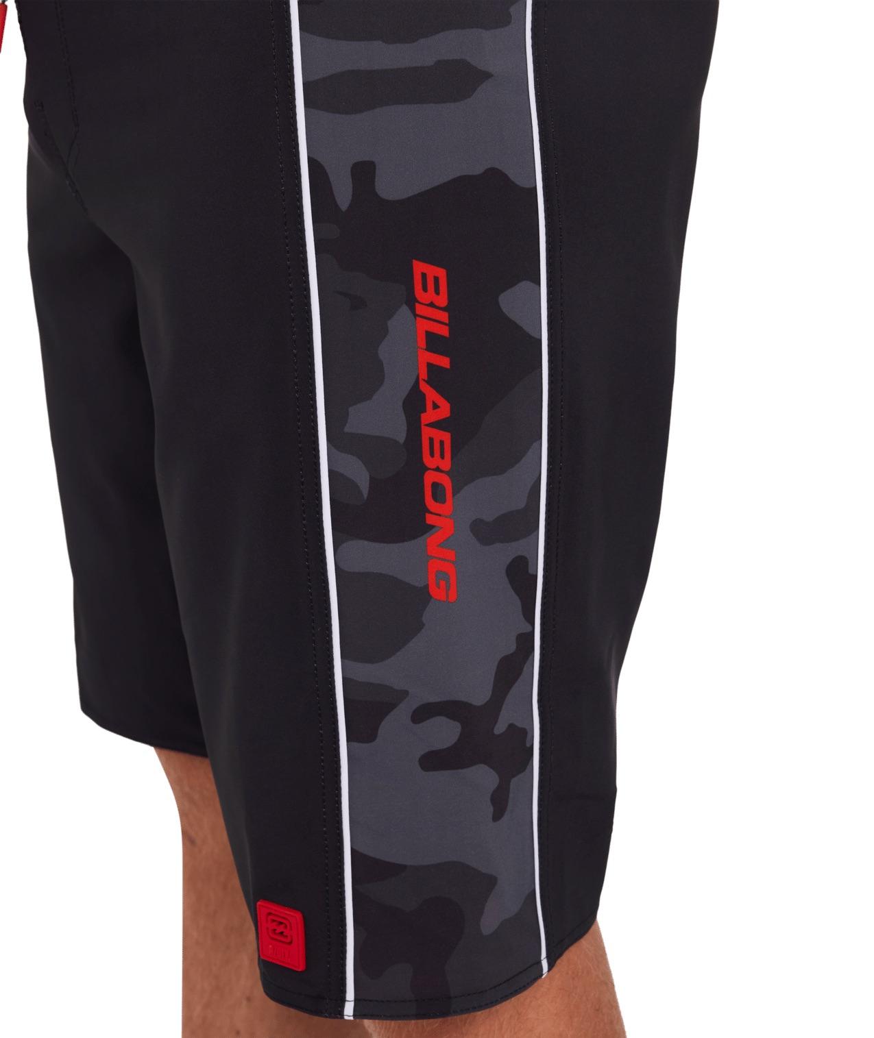 Mens A/Div Strike Mission Dbah 2.0 21" Boardshort - Black