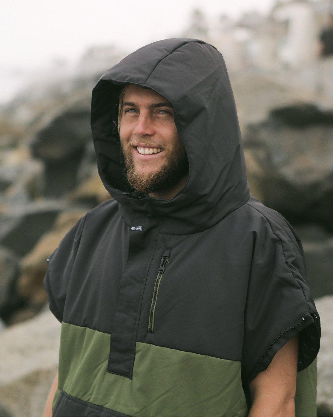 Yosemite Apex Poncho 14