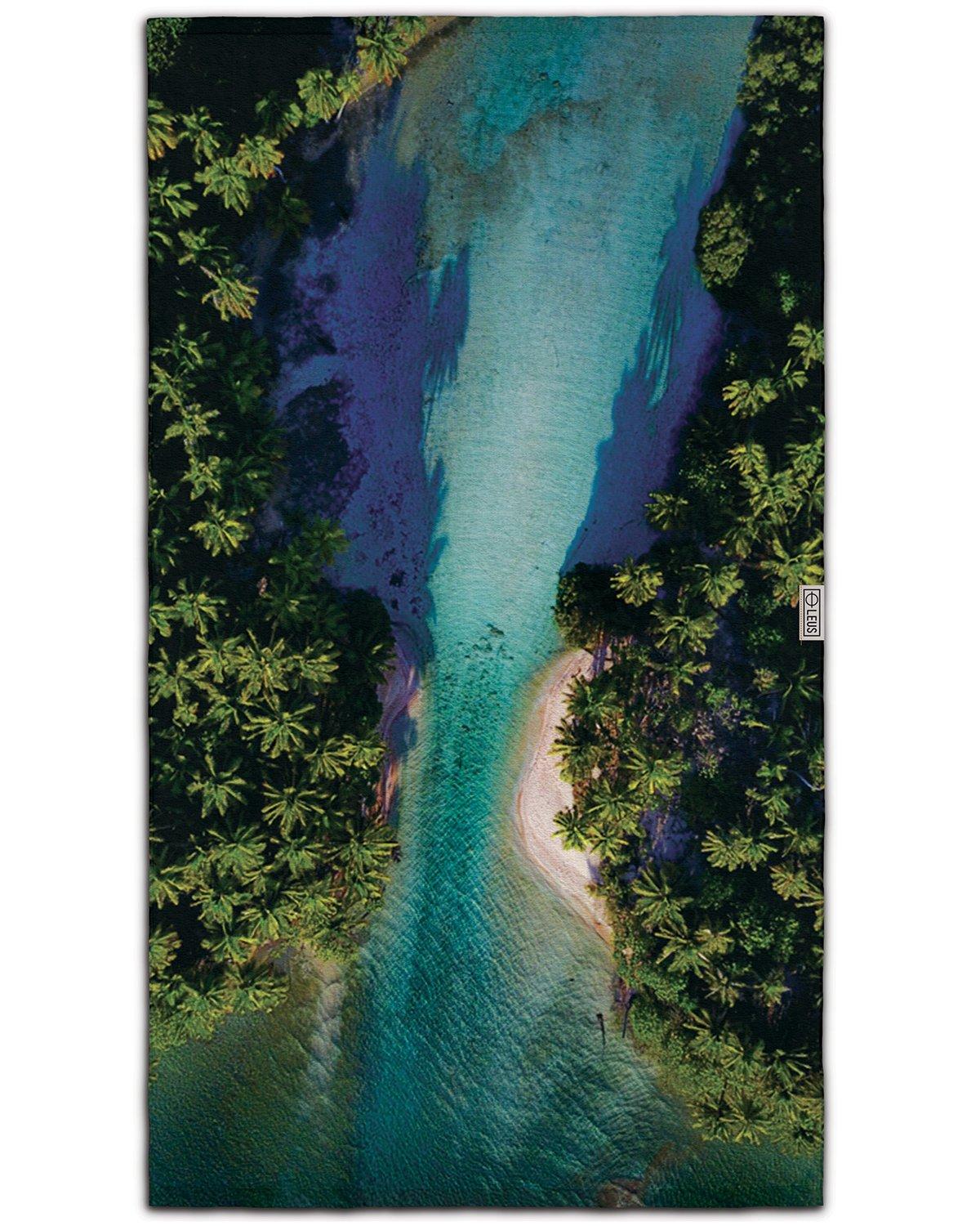 LEUS Changing Tides Foundation Beach Towel