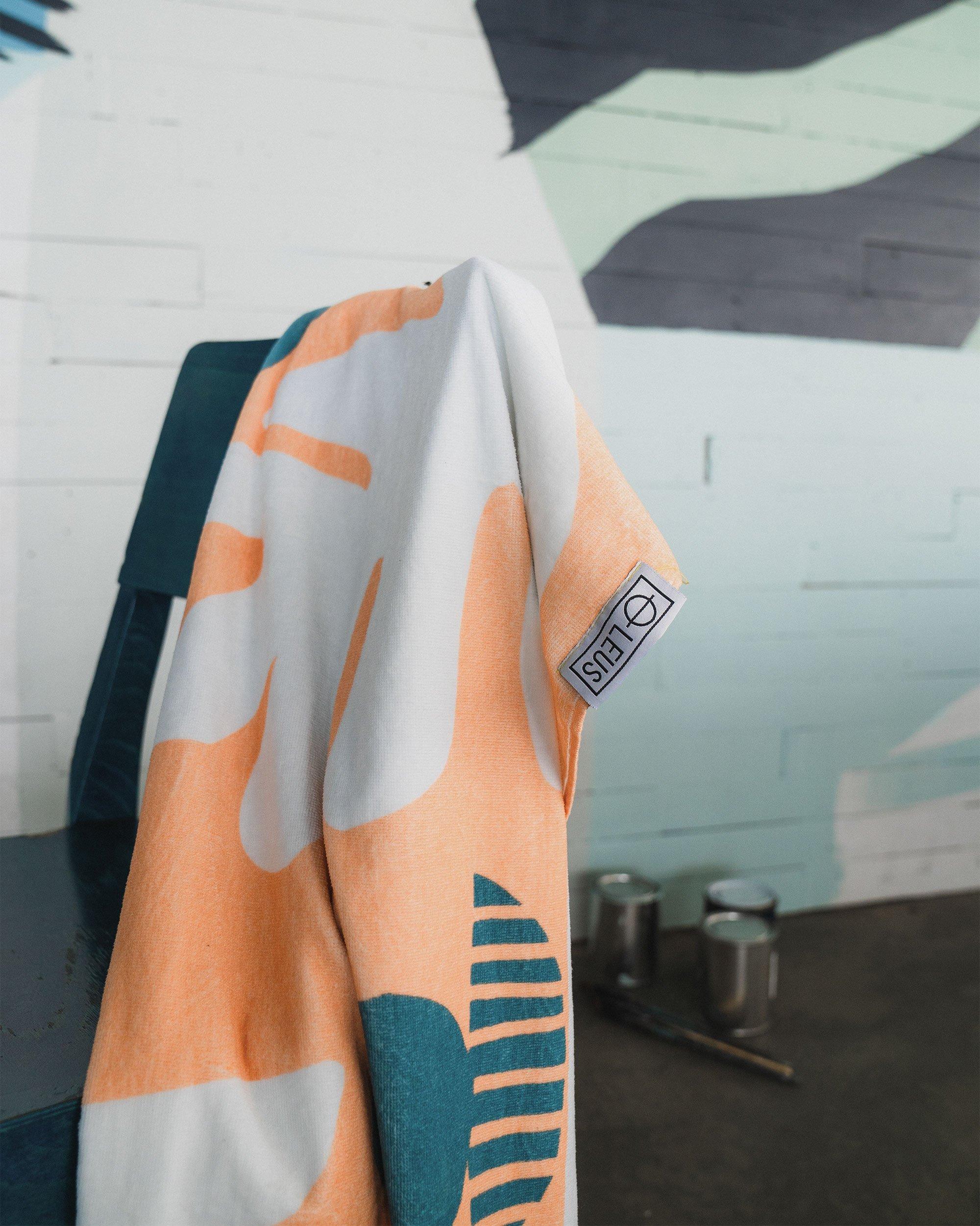 LEUS Chris Nixon Beach Towel-3