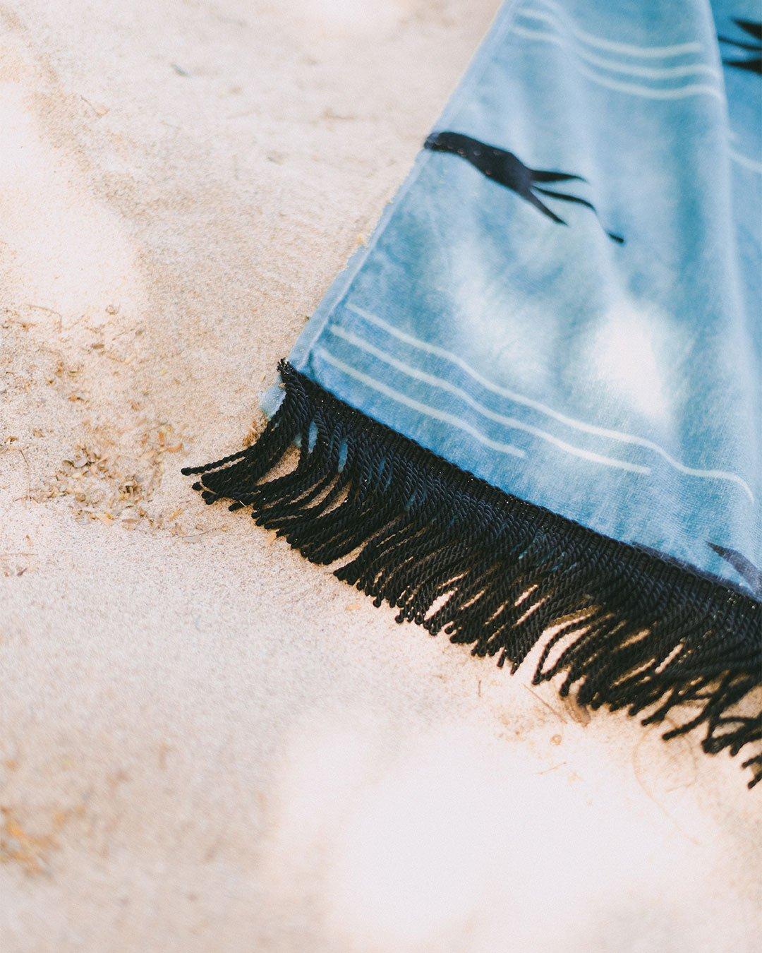 LEUS Heritage Sky Beach Towel-3