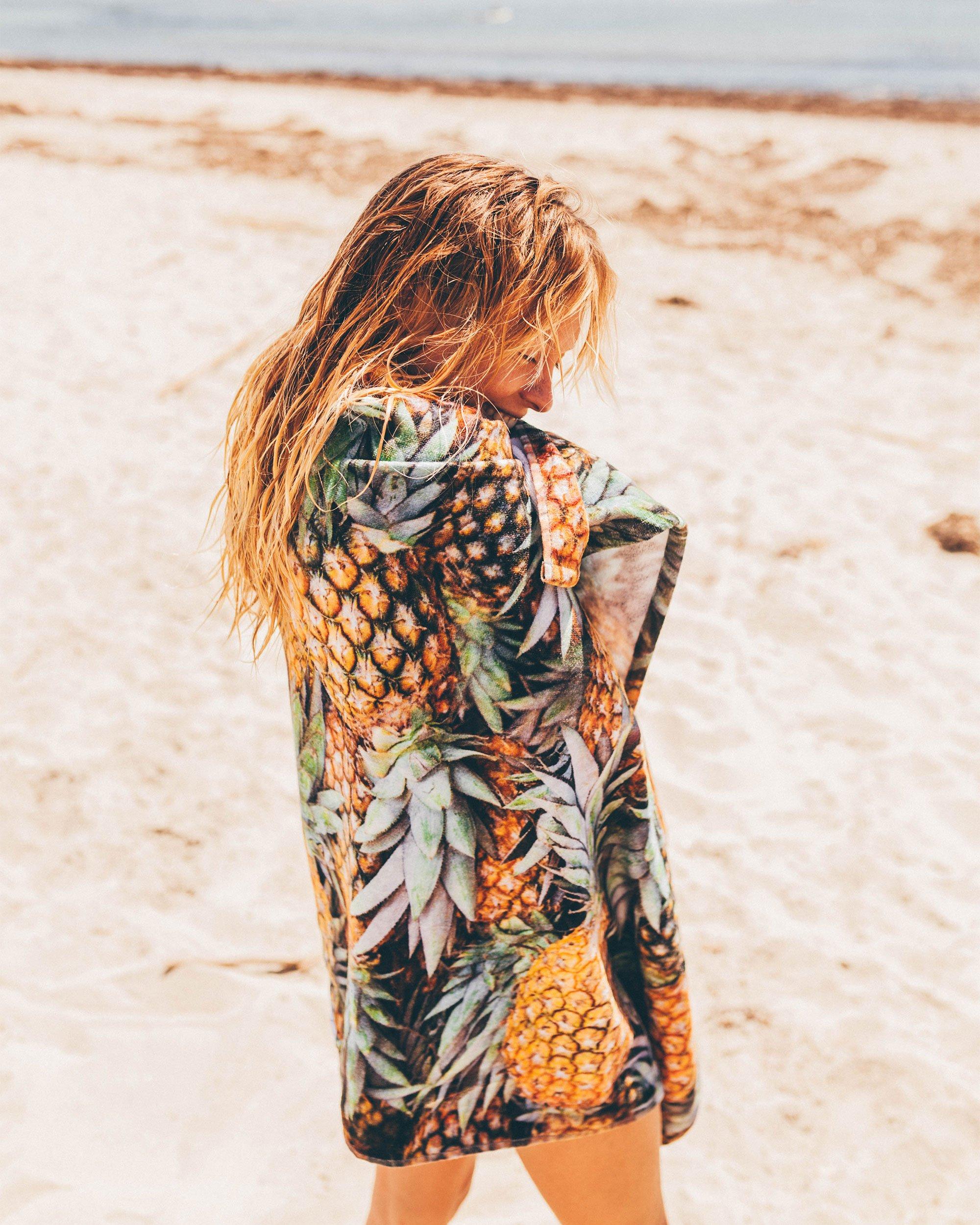 LEUS Pineapple Paradise Beach Towel at the beach
