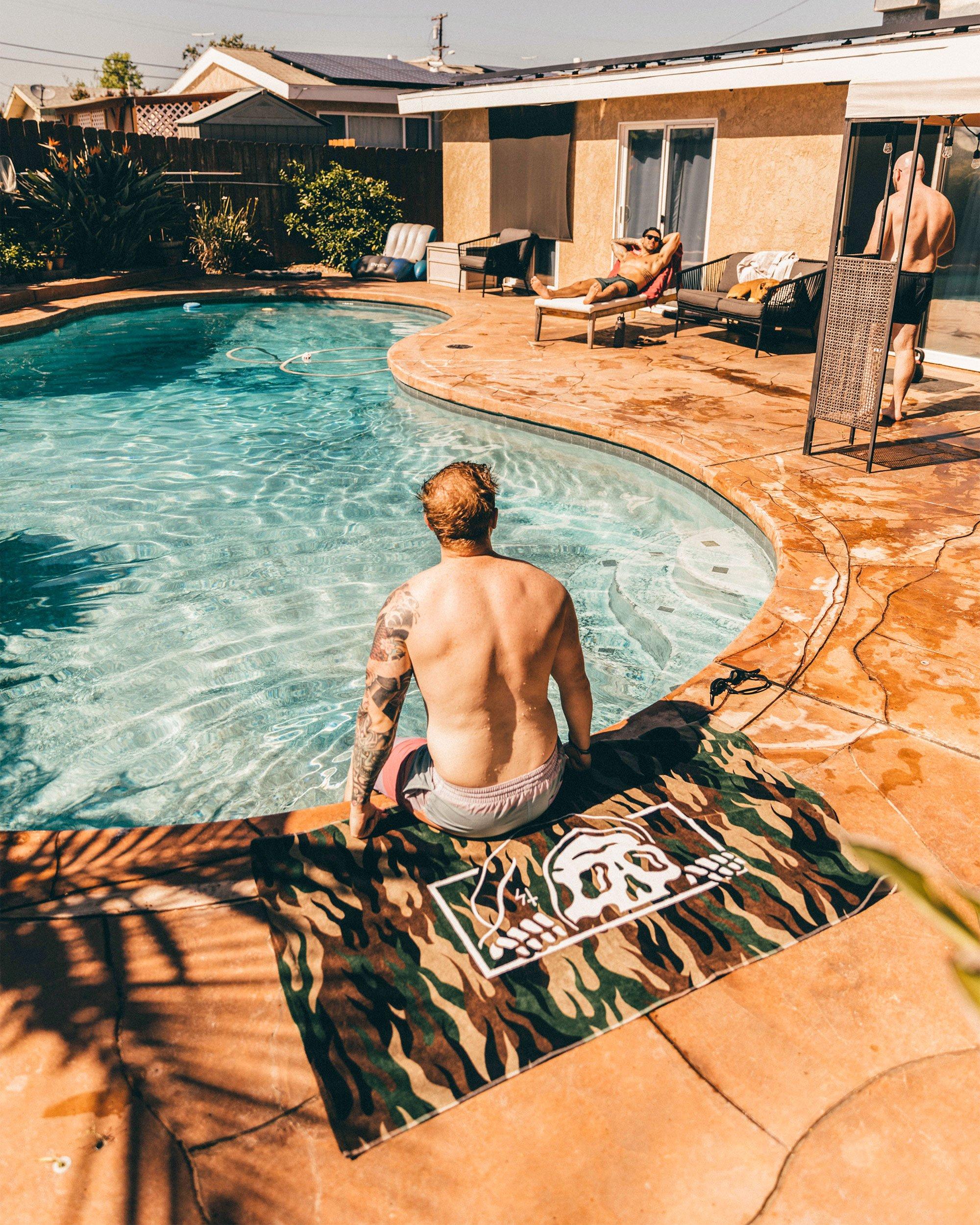 LEUS Sketchy Tank Beach Towel poolside 2