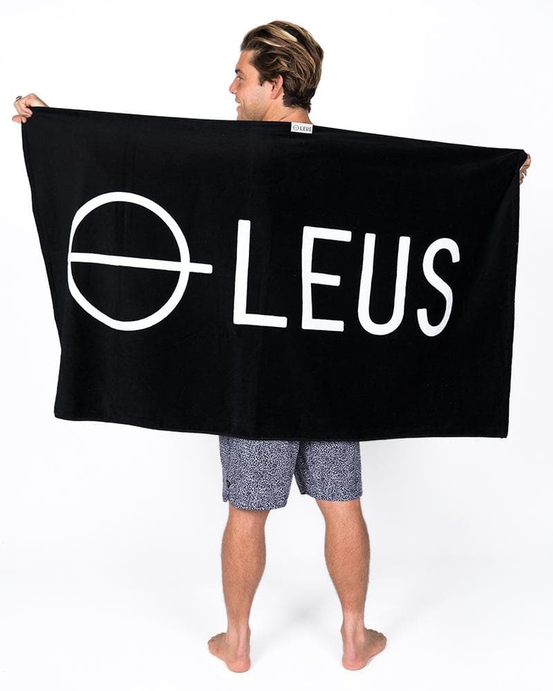 LEUS Corpo Beach Towel - Black wide size