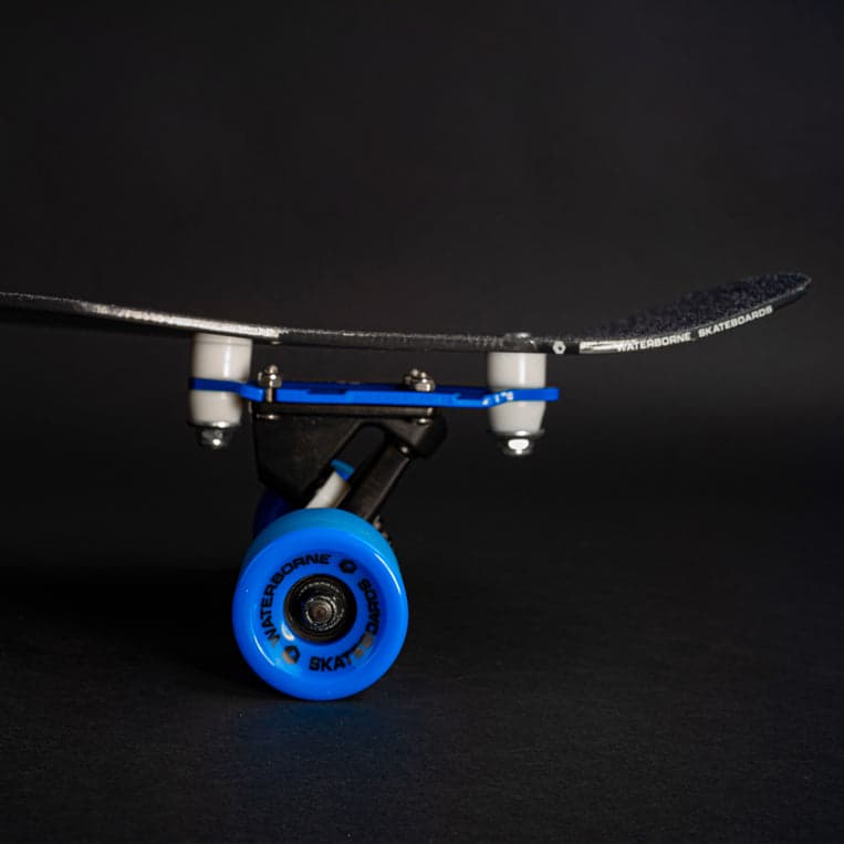 Waterborne SCORPIO Carbon Performance Surfskate