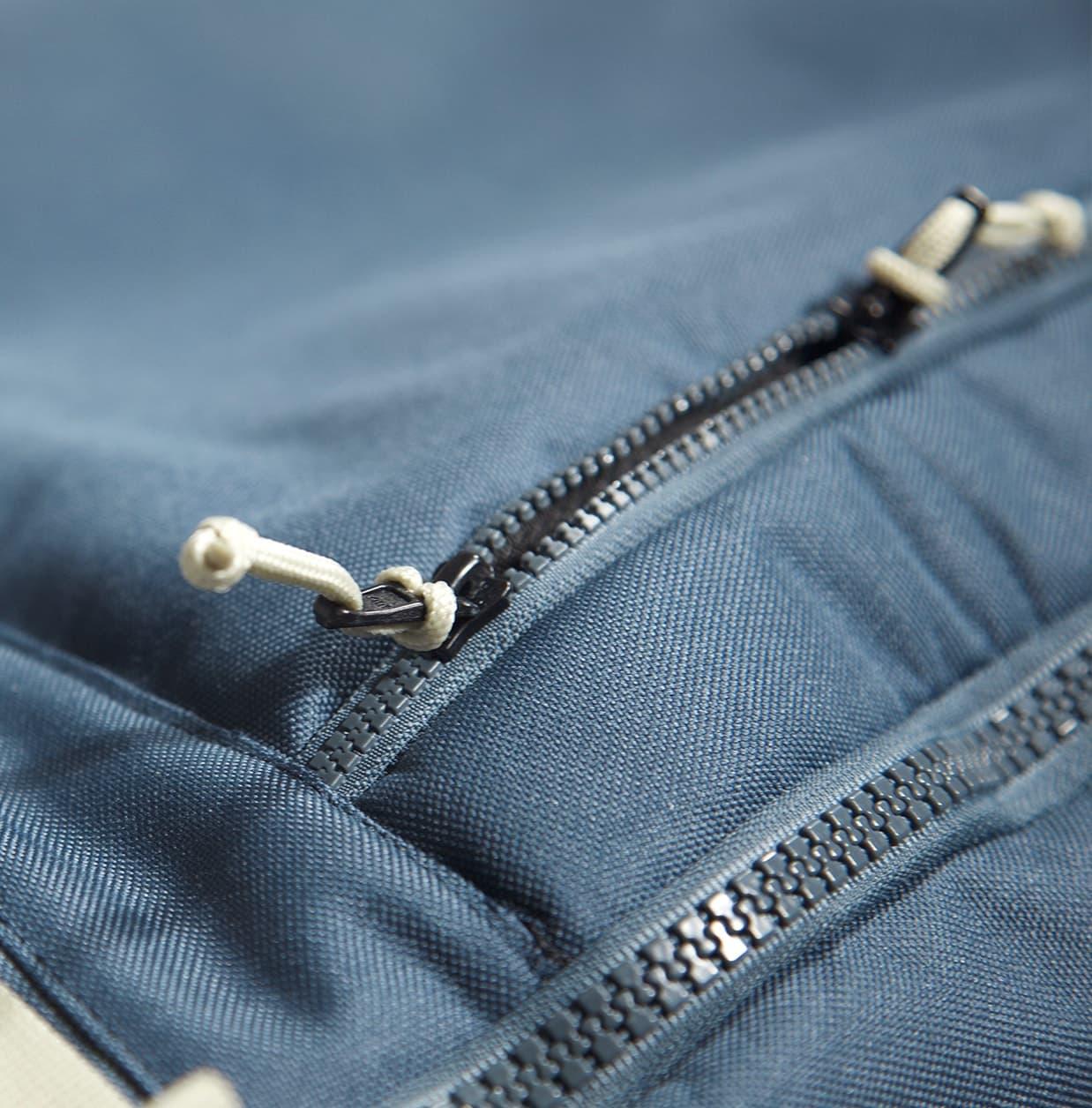 747 LIGHT - SLATE/CREAM zip