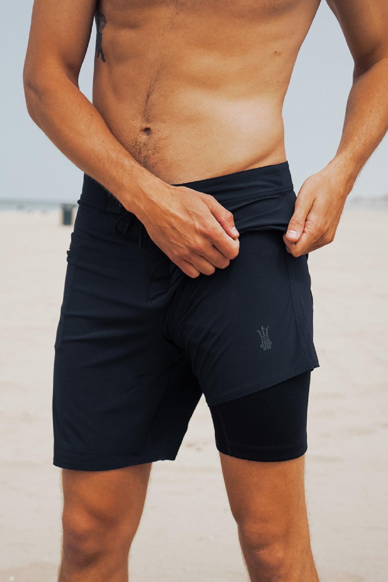 Boardshorts with liner on beach